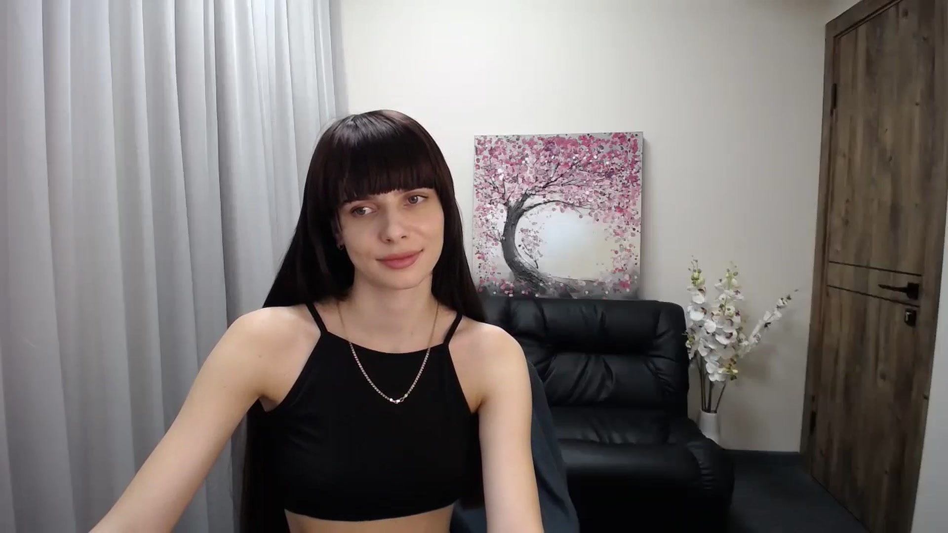 Gallery image thumbnail from Sara_Saint's myfreecams stream on, 10/15/2024, 11:47 image 9 of 20