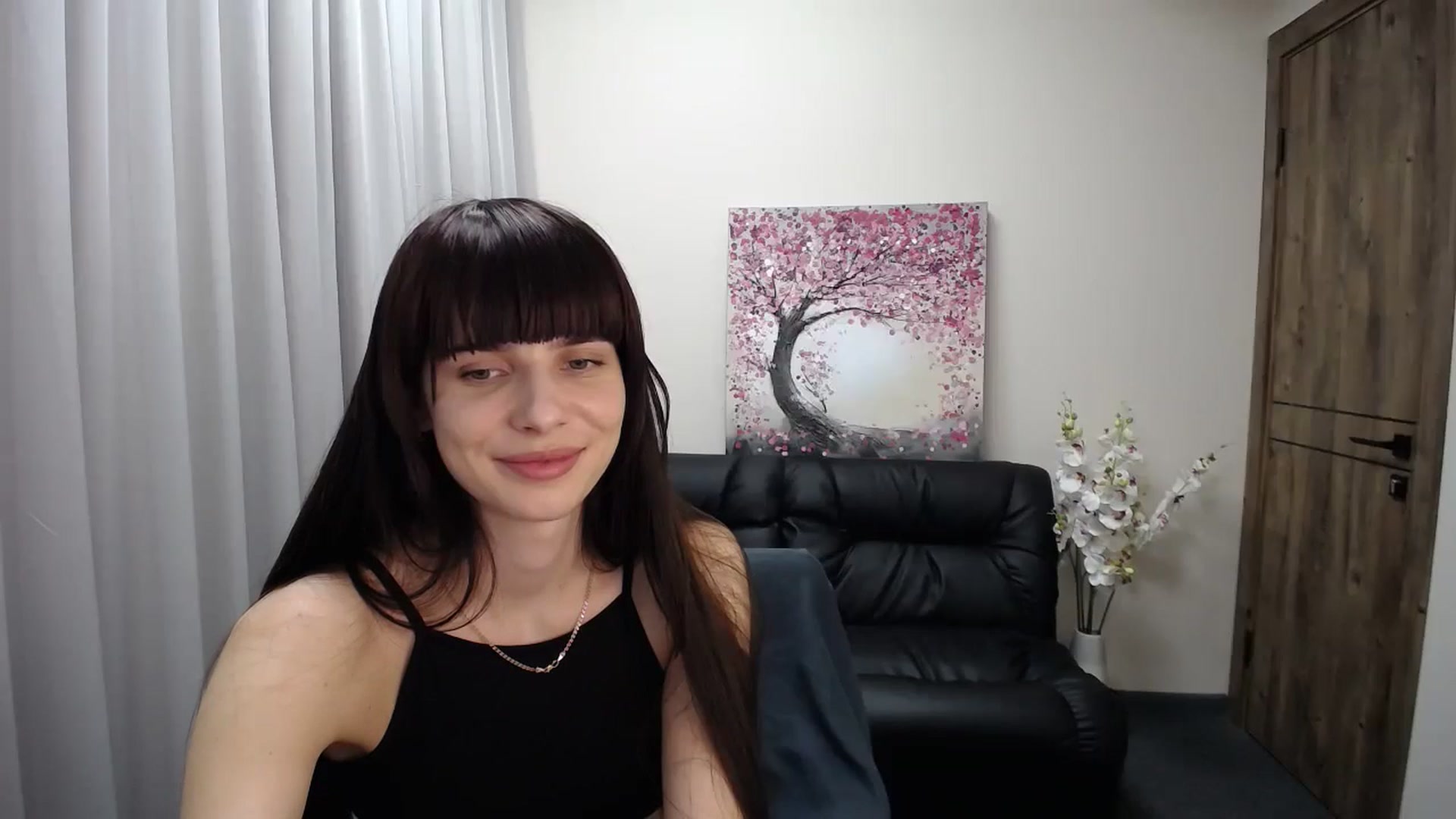 Gallery image thumbnail from Sara_Saint's myfreecams stream on, 10/15/2024, 11:47 image 5 of 20