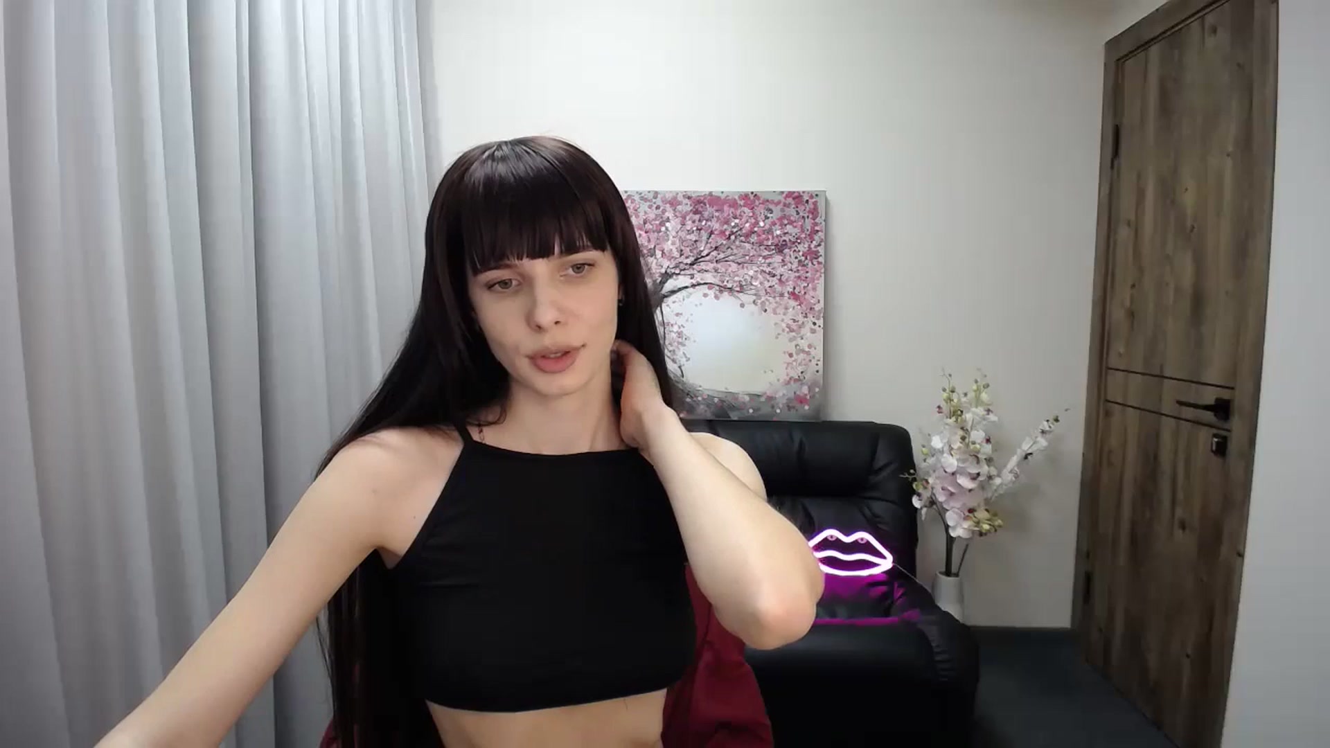 Gallery image thumbnail from Sara_Saint's myfreecams stream on, 12/03/2024, 11:24 image 14 of 20