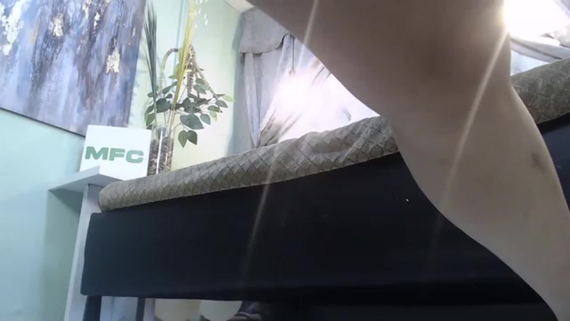 Gallery image thumbnail from Sara__Ruiz's myfreecams stream on, 11/25/2022, 15:32 image 11 of 20