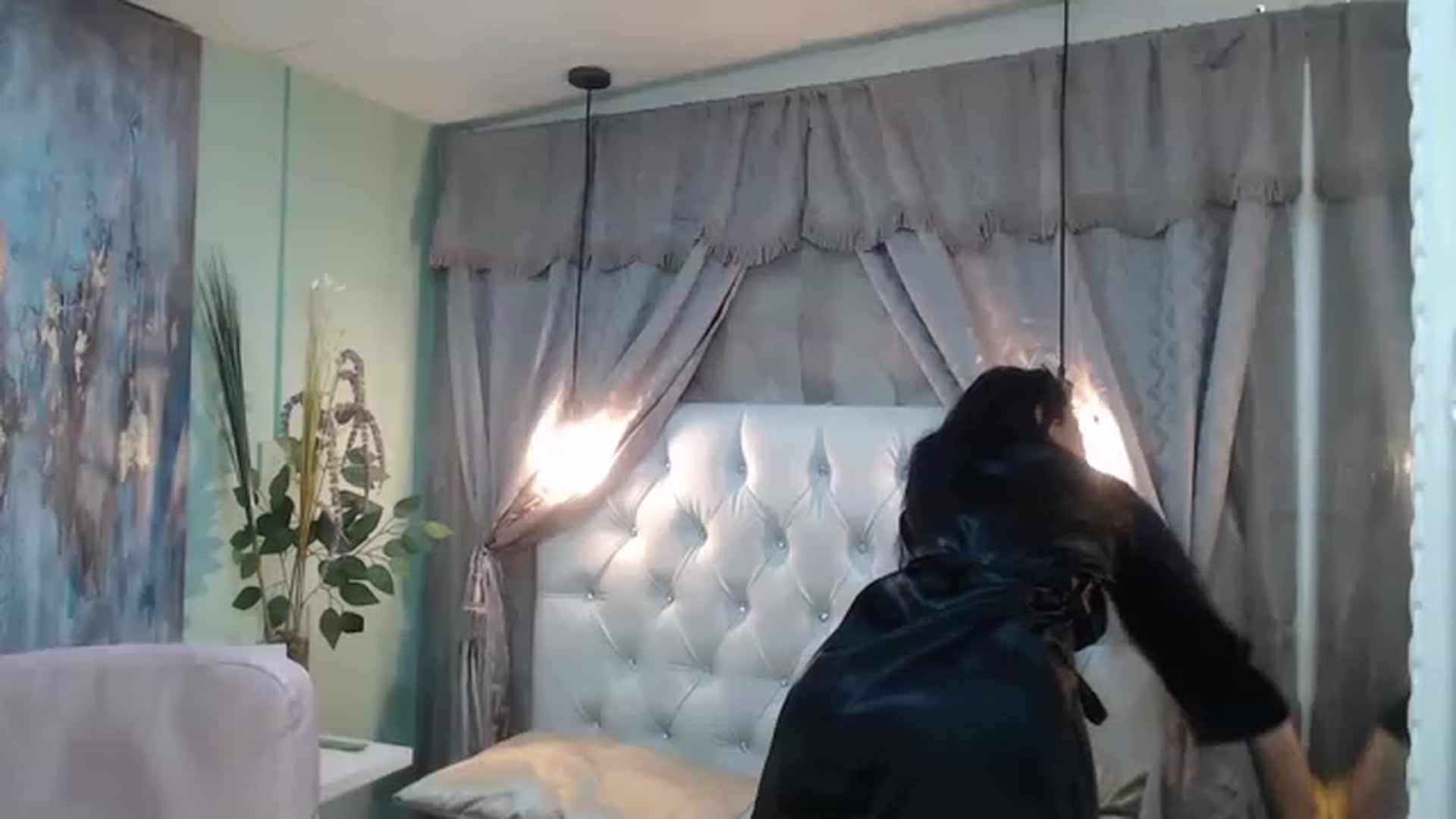 Gallery image thumbnail from Sara__Ruiz's myfreecams stream on, 11/26/2022, 17:42 image 17 of 20
