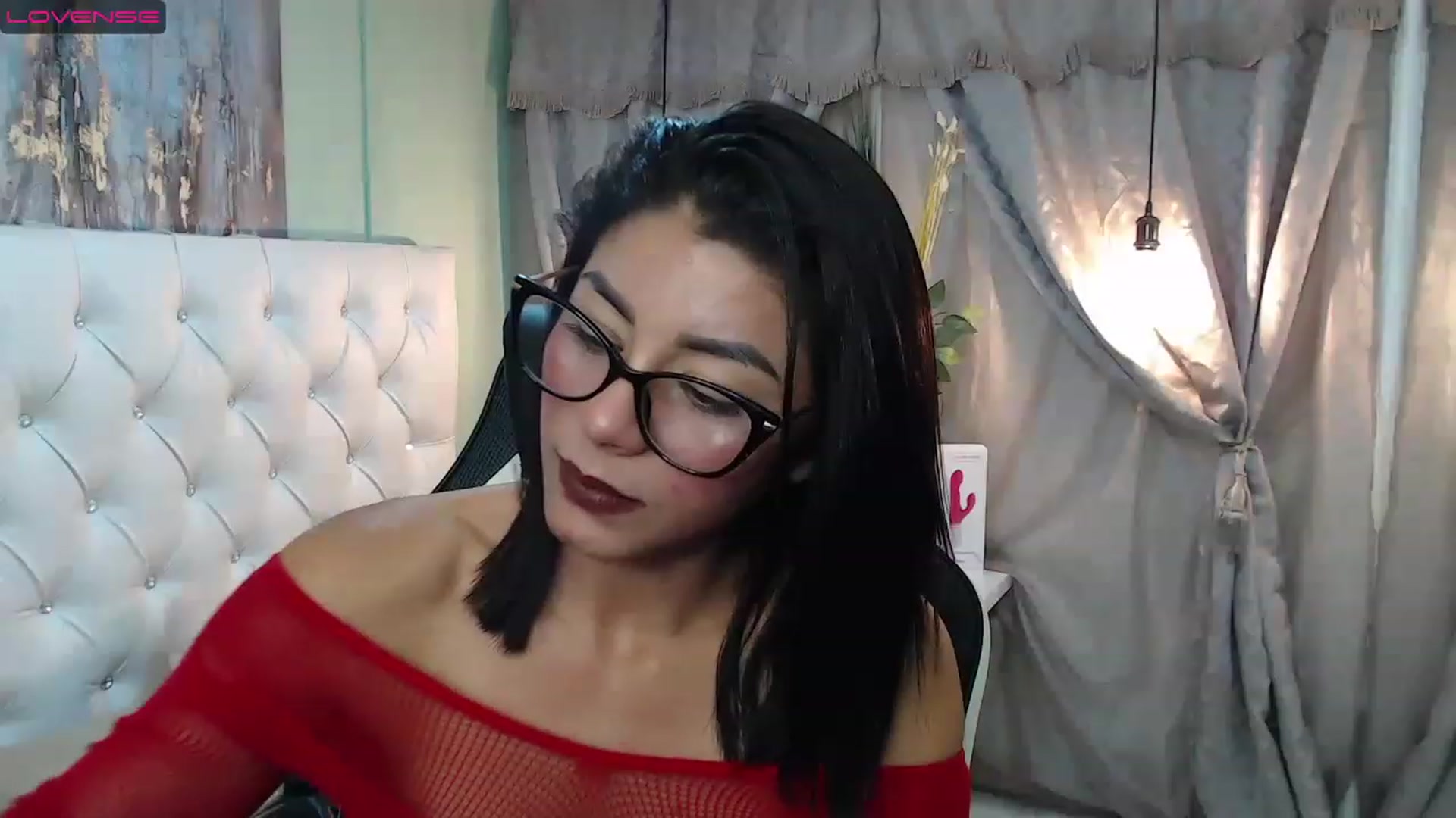 Gallery image thumbnail from Sara__Ruiz's myfreecams stream on, 02/25/2023, 16:33 image 4 of 20
