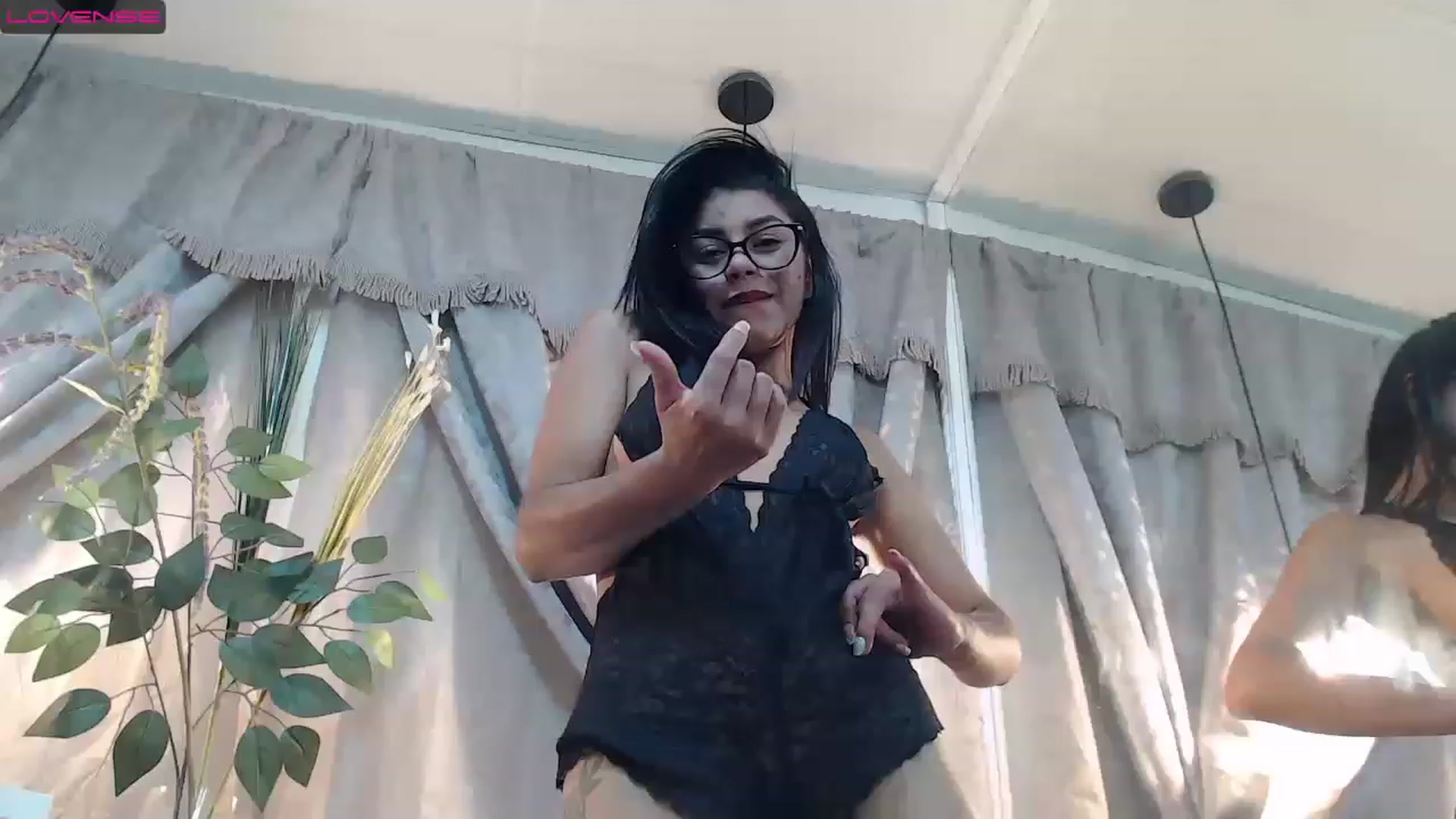 Gallery image thumbnail from Sara__Ruiz's myfreecams stream on, 02/28/2023, 14:48 image 10 of 20