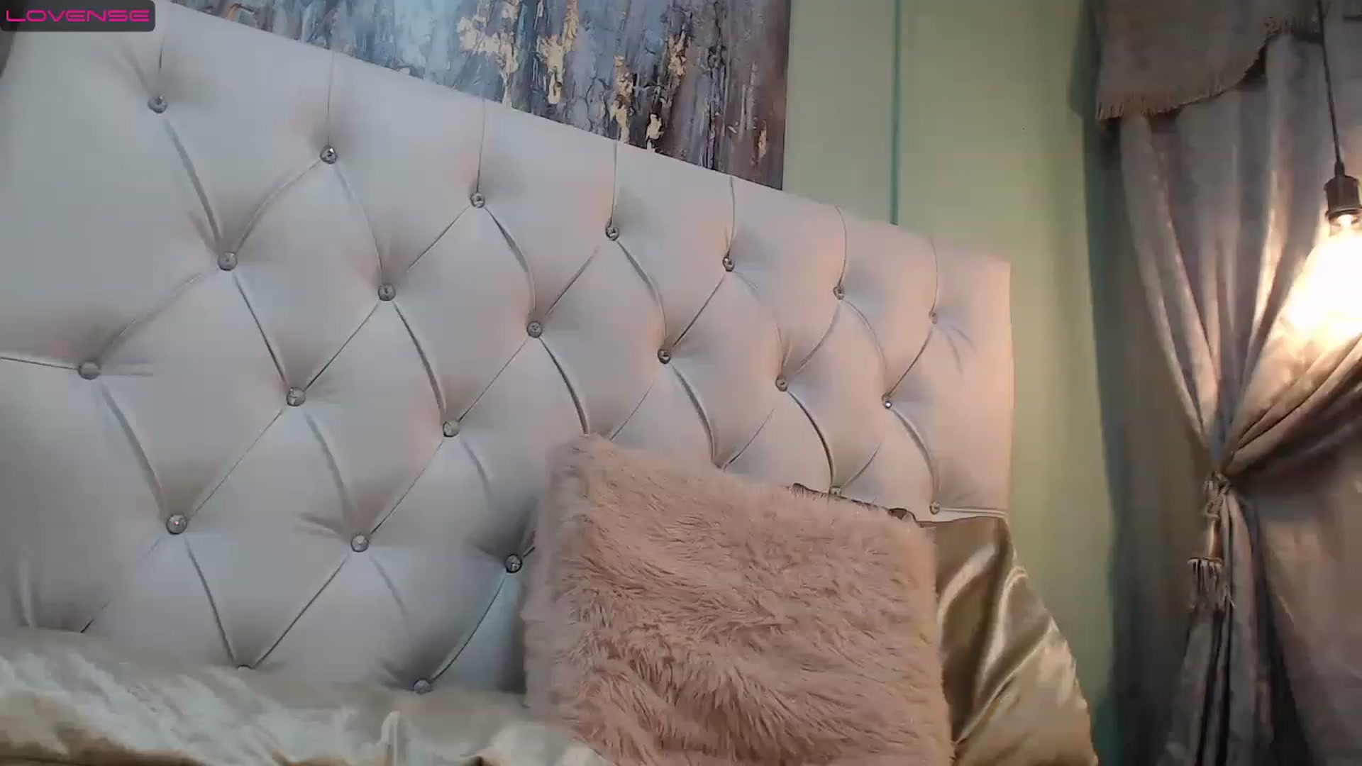 Gallery image thumbnail from Sara__Ruiz's myfreecams stream on, 02/28/2023, 14:48 image 13 of 20
