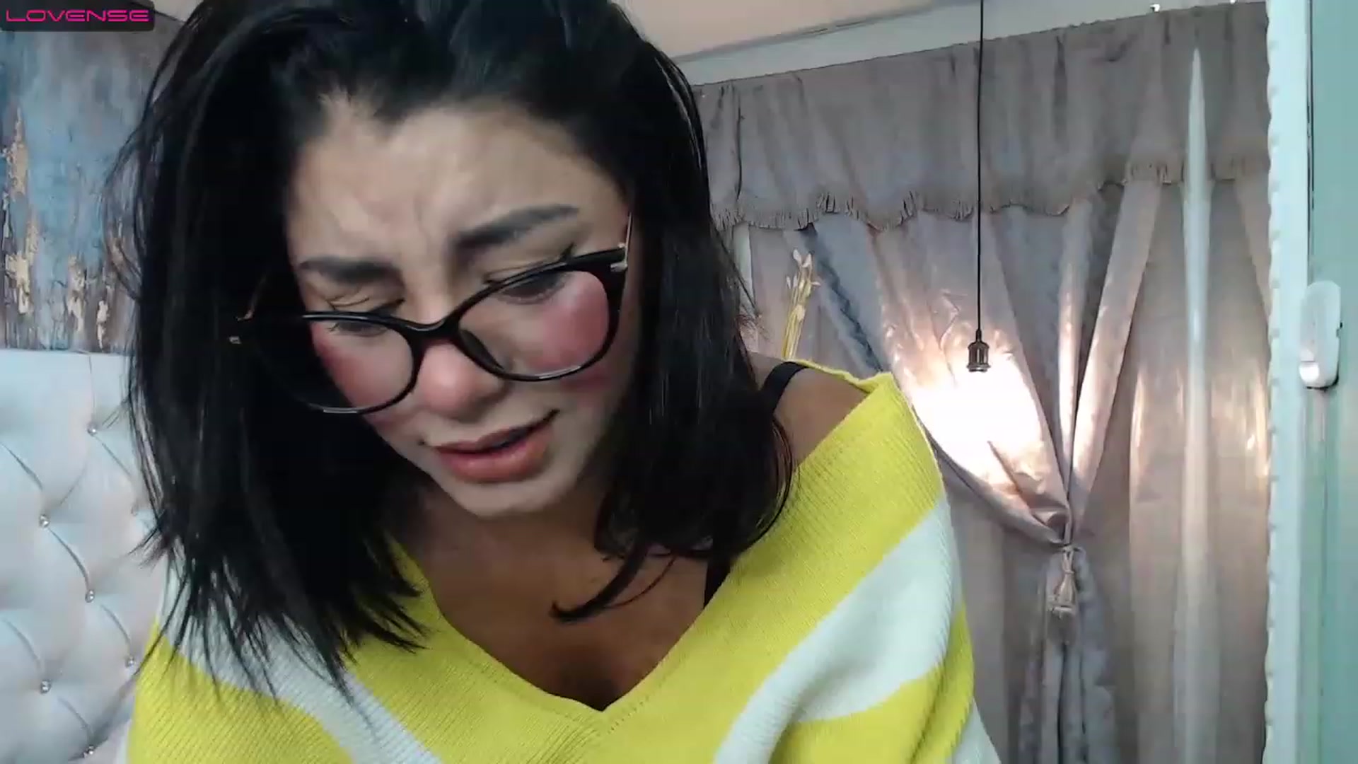 Gallery image thumbnail from Sara__Ruiz's myfreecams stream on, 03/02/2023, 15:26 image 4 of 20