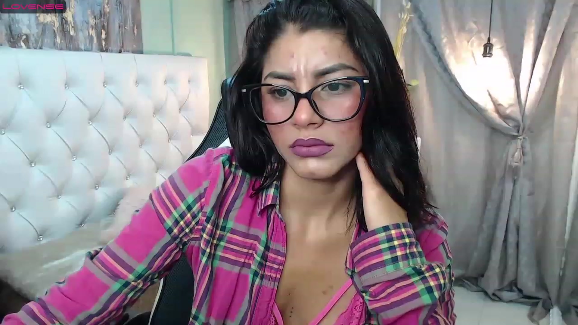 Gallery image thumbnail from Sara__Ruiz's myfreecams stream on, 03/04/2023, 14:08 image 20 of 20
