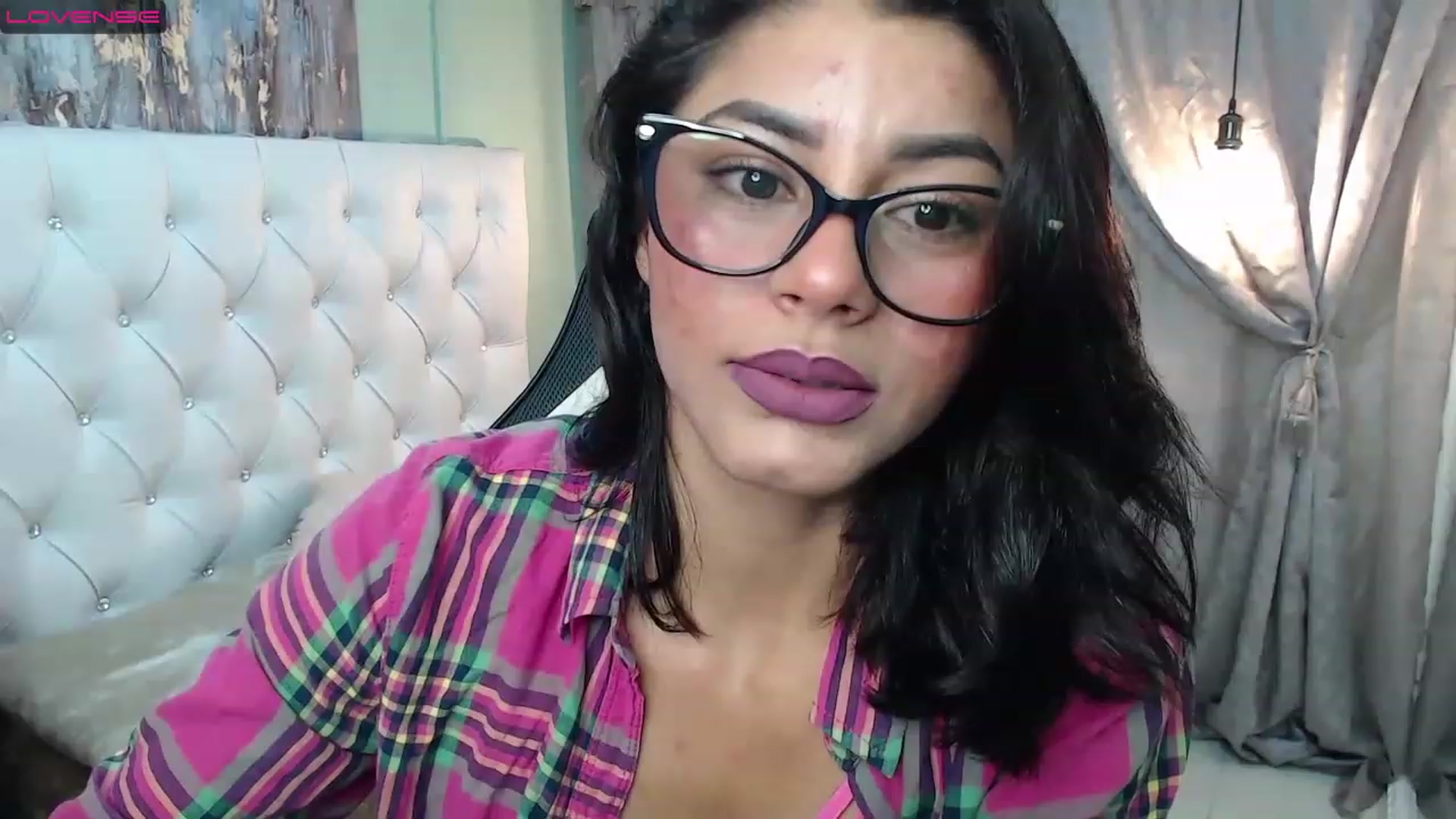 Gallery image thumbnail from Sara__Ruiz's myfreecams stream on, 03/04/2023, 14:08 image 4 of 20