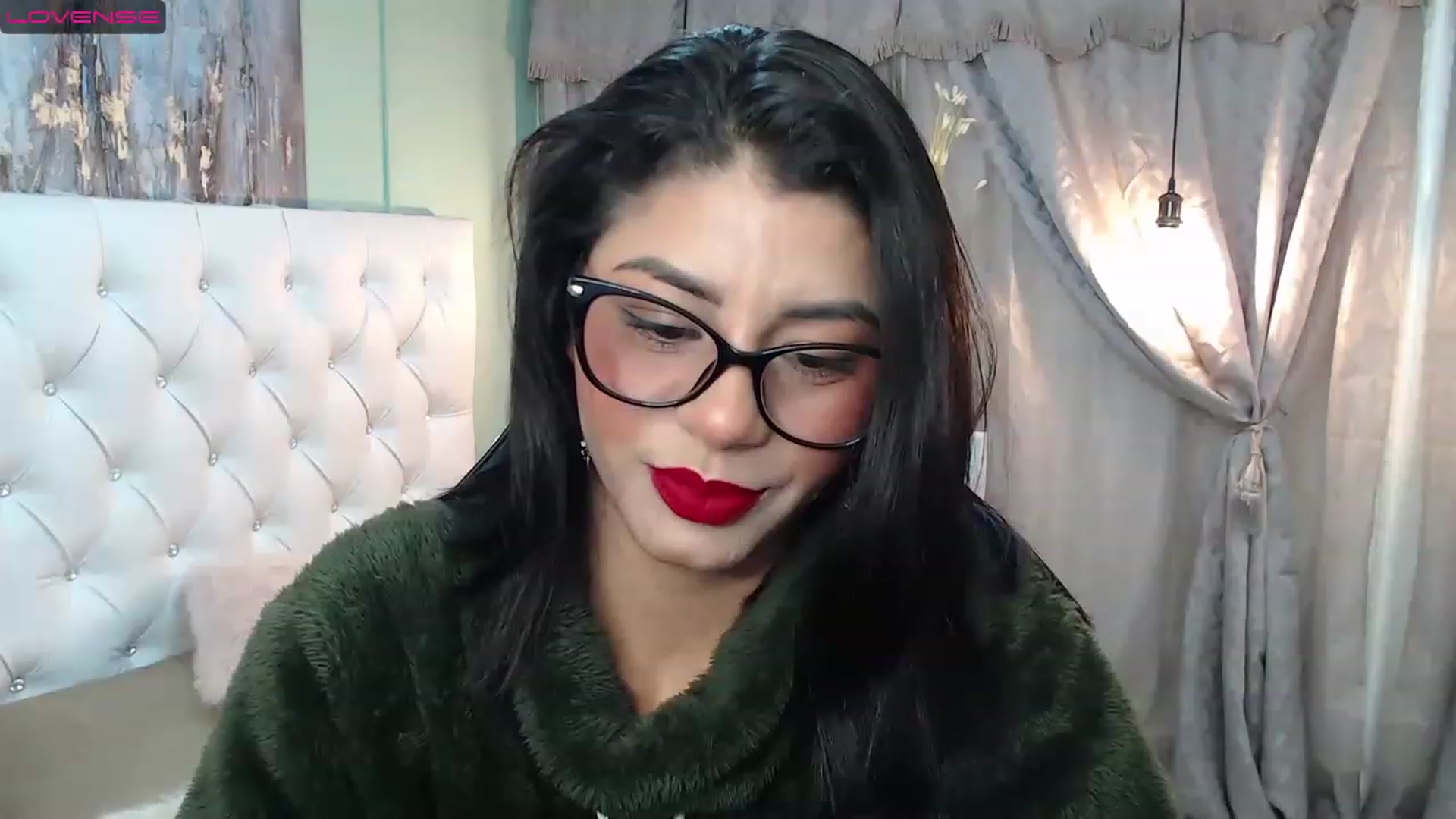 Gallery image thumbnail from Sara__Ruiz's myfreecams stream on, 03/16/2023, 13:53 image 3 of 20