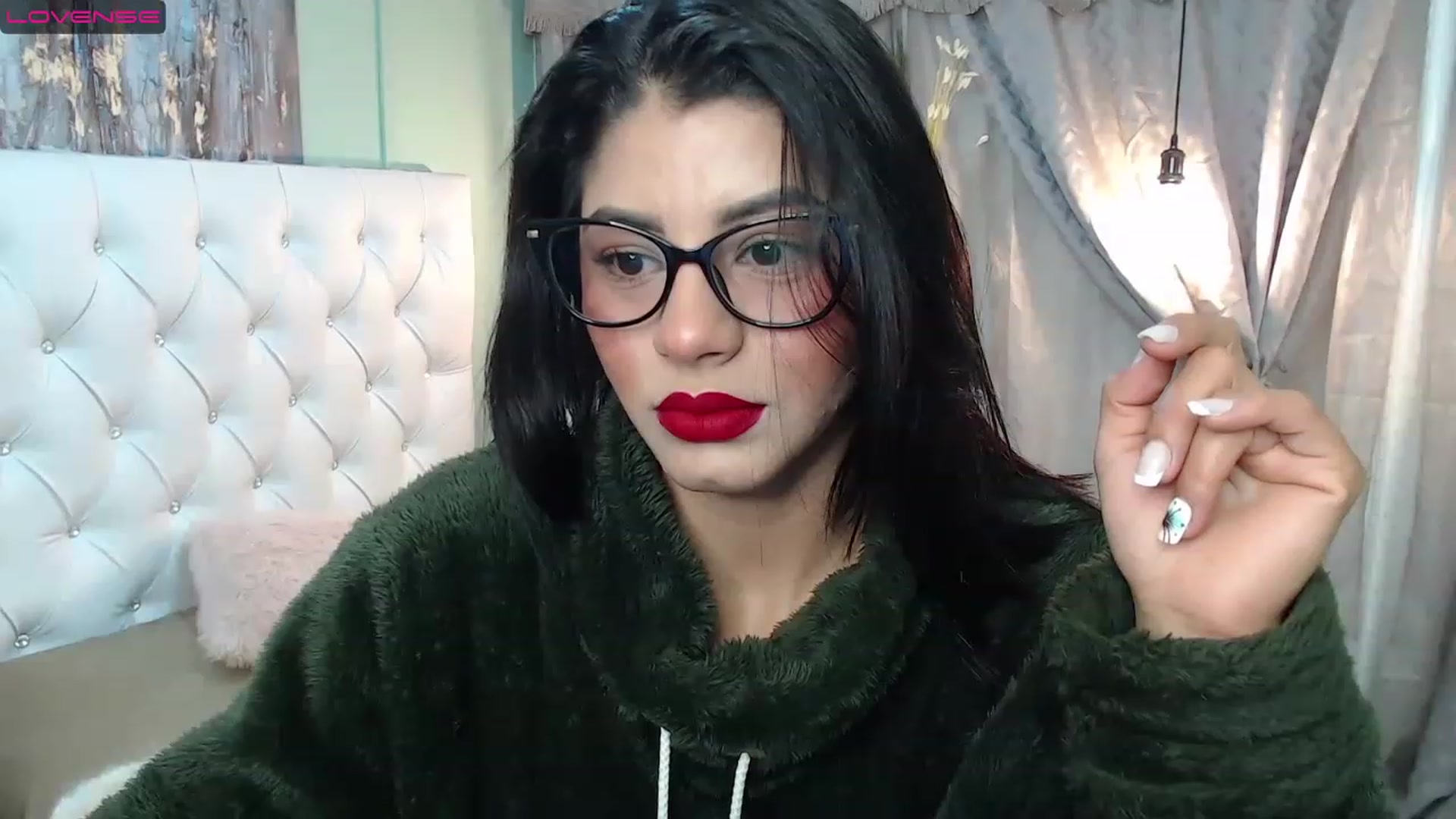 Gallery image thumbnail from Sara__Ruiz's myfreecams stream on, 03/16/2023, 13:53 image 9 of 20
