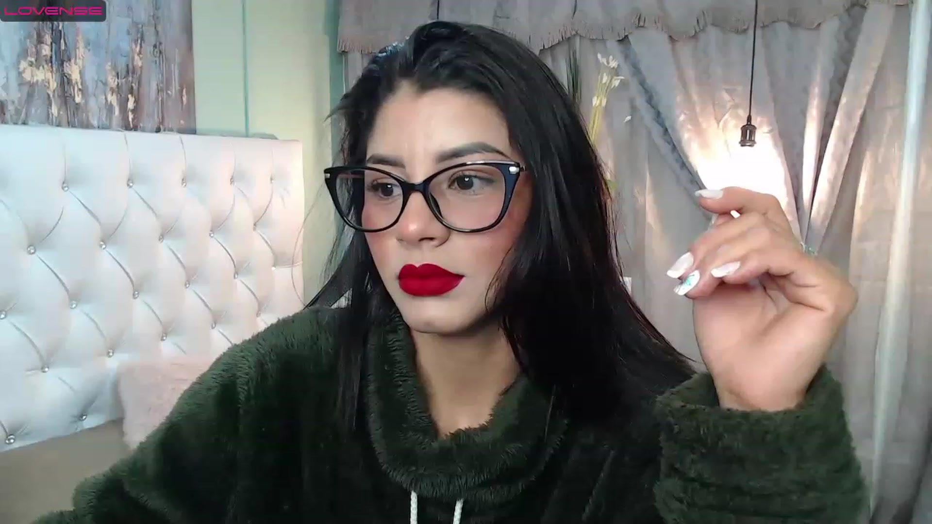 Gallery image thumbnail from Sara__Ruiz's myfreecams stream on, 03/16/2023, 13:53 image 1 of 20