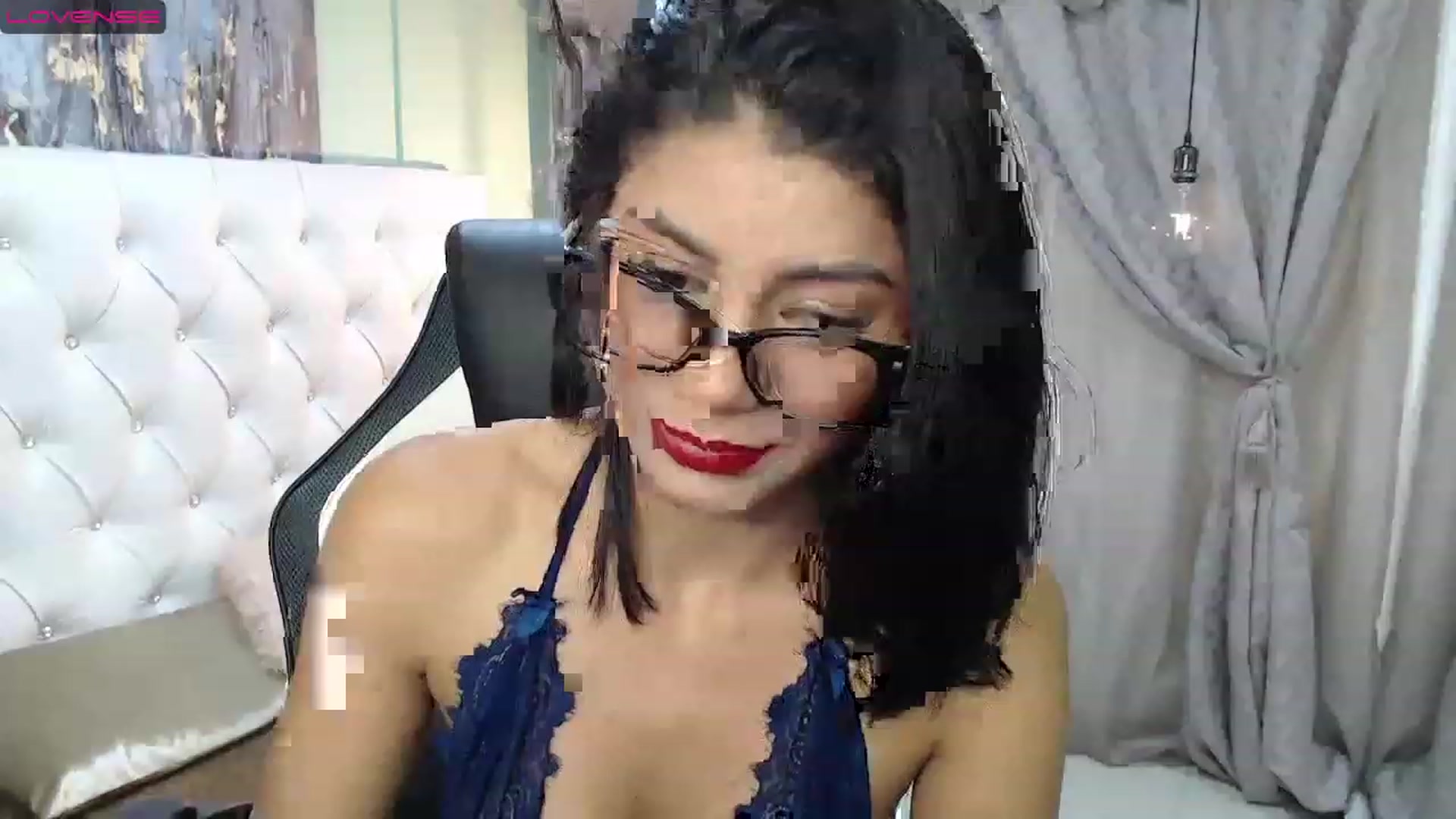 Gallery image thumbnail from Sara__Ruiz's myfreecams stream on, 03/18/2023, 15:20 image 15 of 20