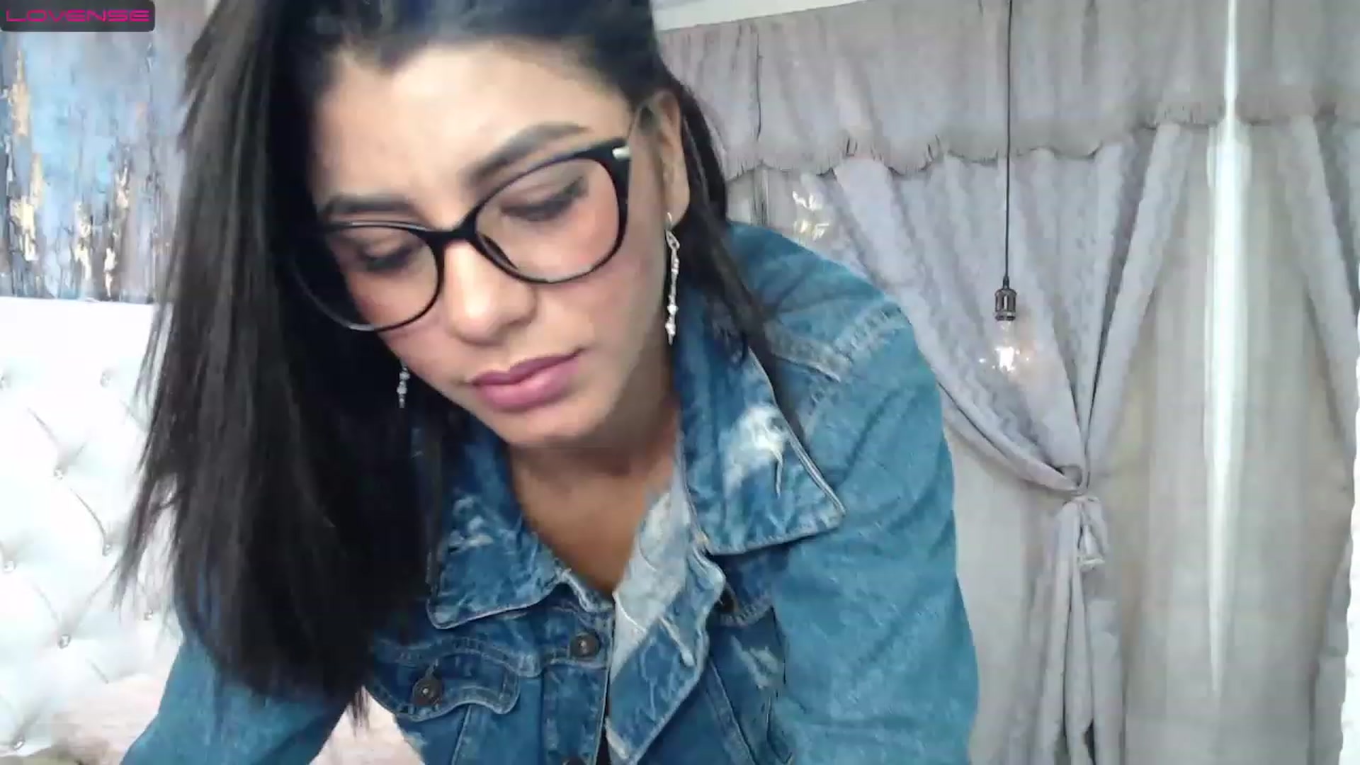 Gallery image thumbnail from Sara__Ruiz's myfreecams stream on, 03/21/2023, 15:01 image 17 of 20