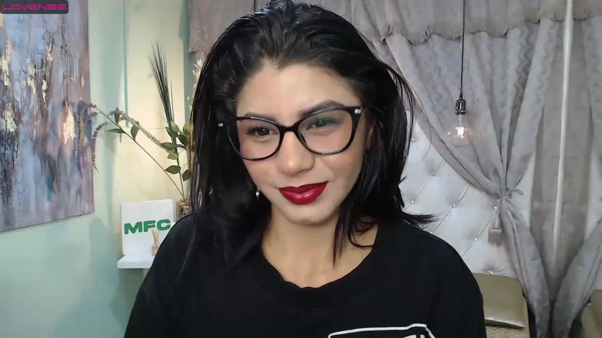 Gallery image thumbnail from Sara__Ruiz's myfreecams stream on, 03/23/2023, 13:01 image 7 of 20