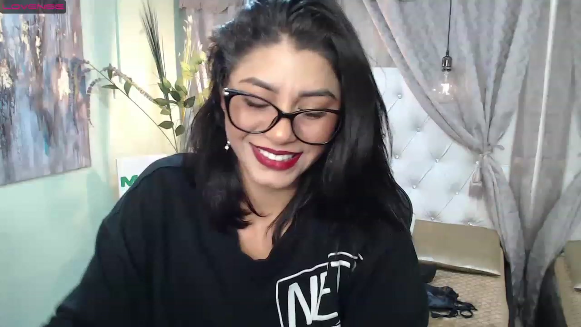Gallery image thumbnail from Sara__Ruiz's myfreecams stream on, 03/23/2023, 13:01 image 20 of 20