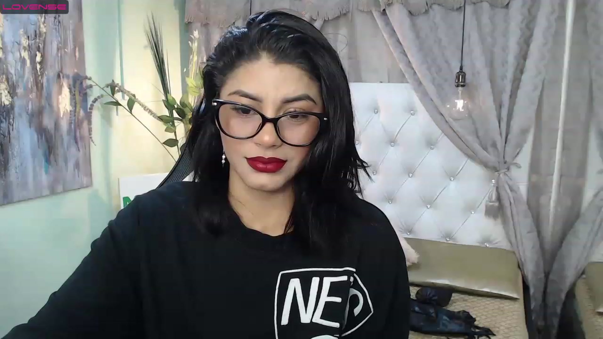 Gallery image thumbnail from Sara__Ruiz's myfreecams stream on, 03/23/2023, 13:01 image 2 of 20