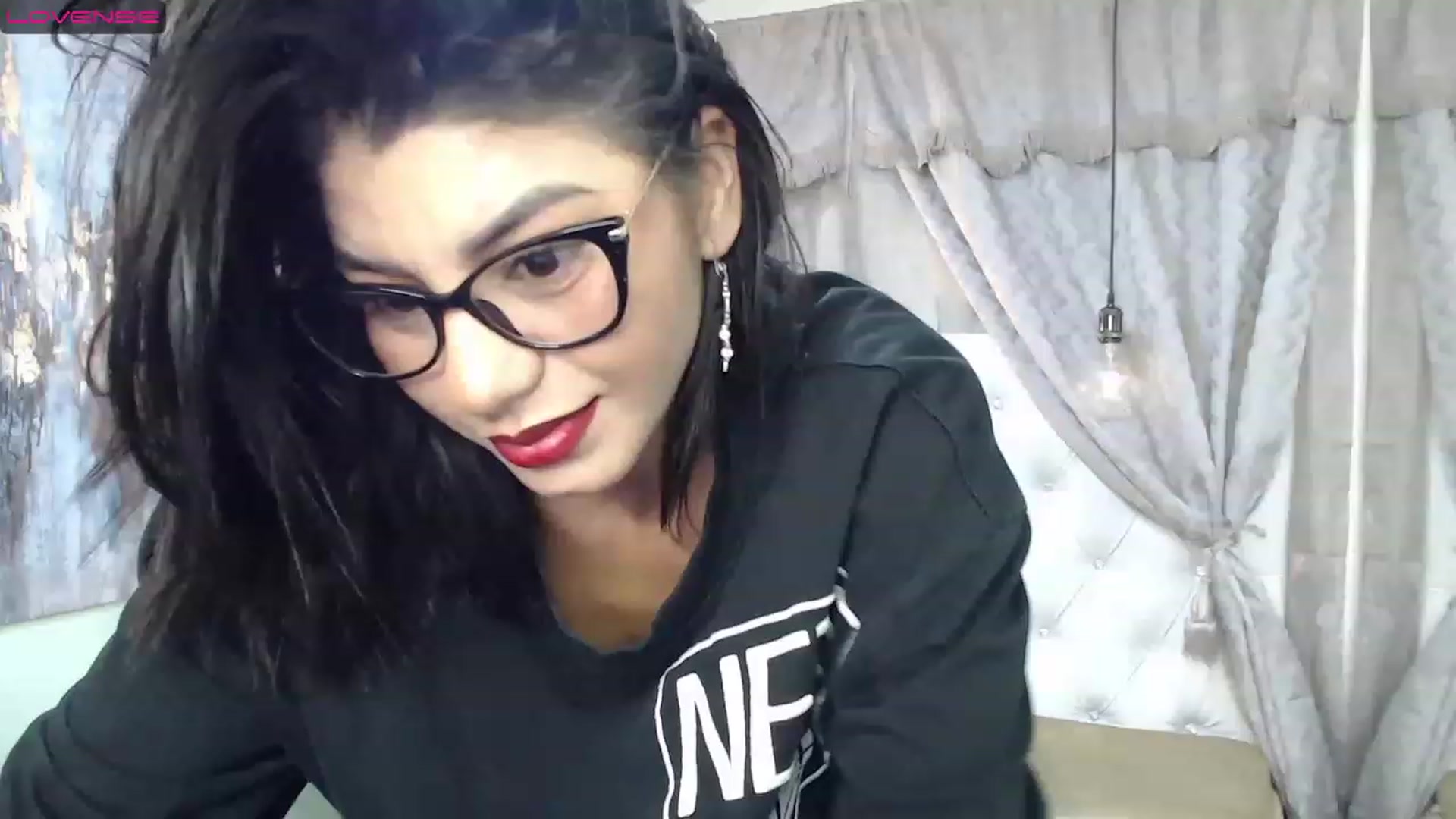 Gallery image thumbnail from Sara__Ruiz's myfreecams stream on, 03/23/2023, 13:01 image 10 of 20