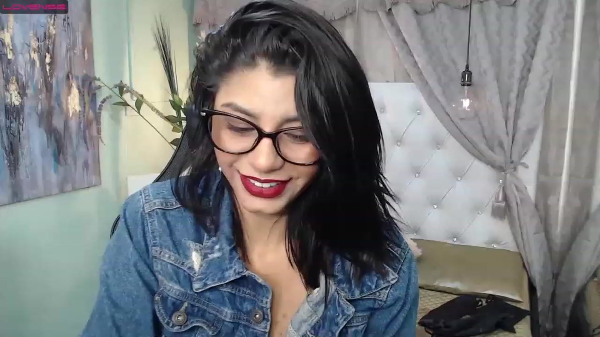 Gallery image thumbnail from Sara__Ruiz's myfreecams stream on, 03/27/2023, 15:23 image 1 of 20