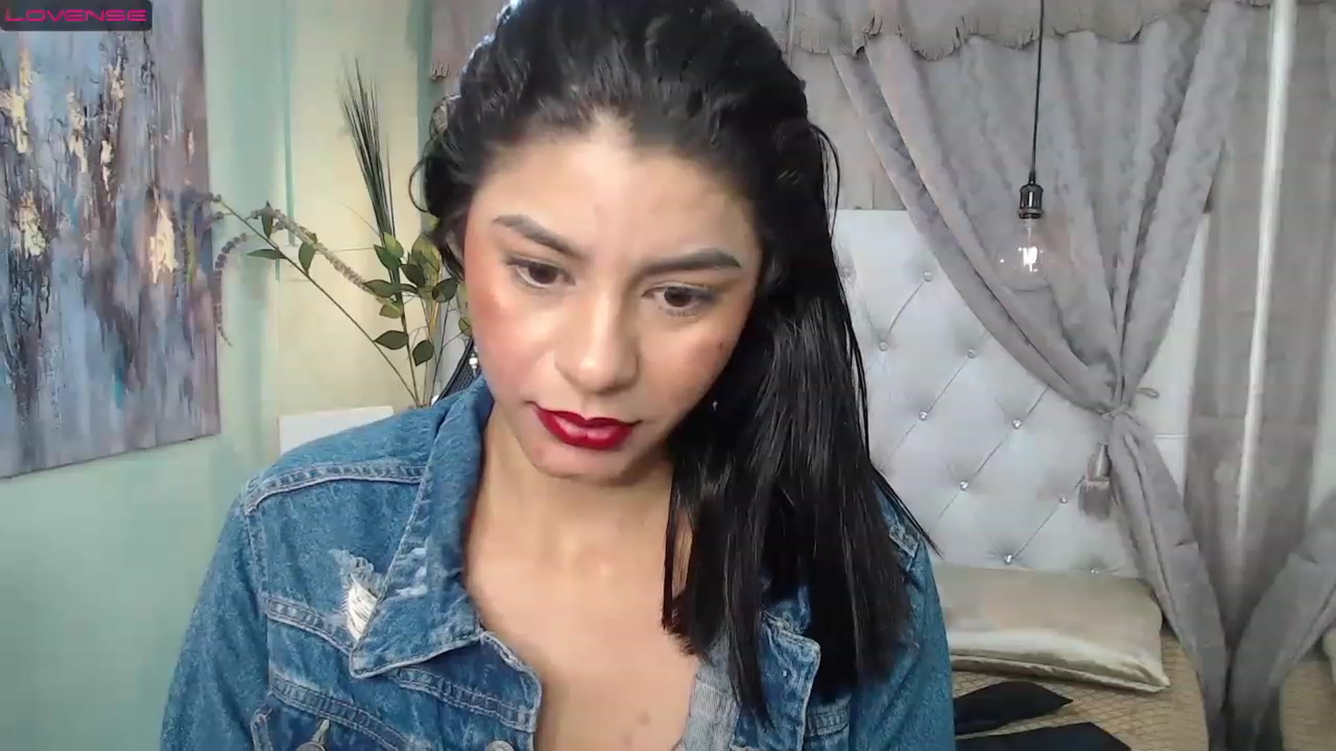 Gallery image thumbnail from Sara__Ruiz's myfreecams stream on, 03/27/2023, 18:01 image 20 of 20