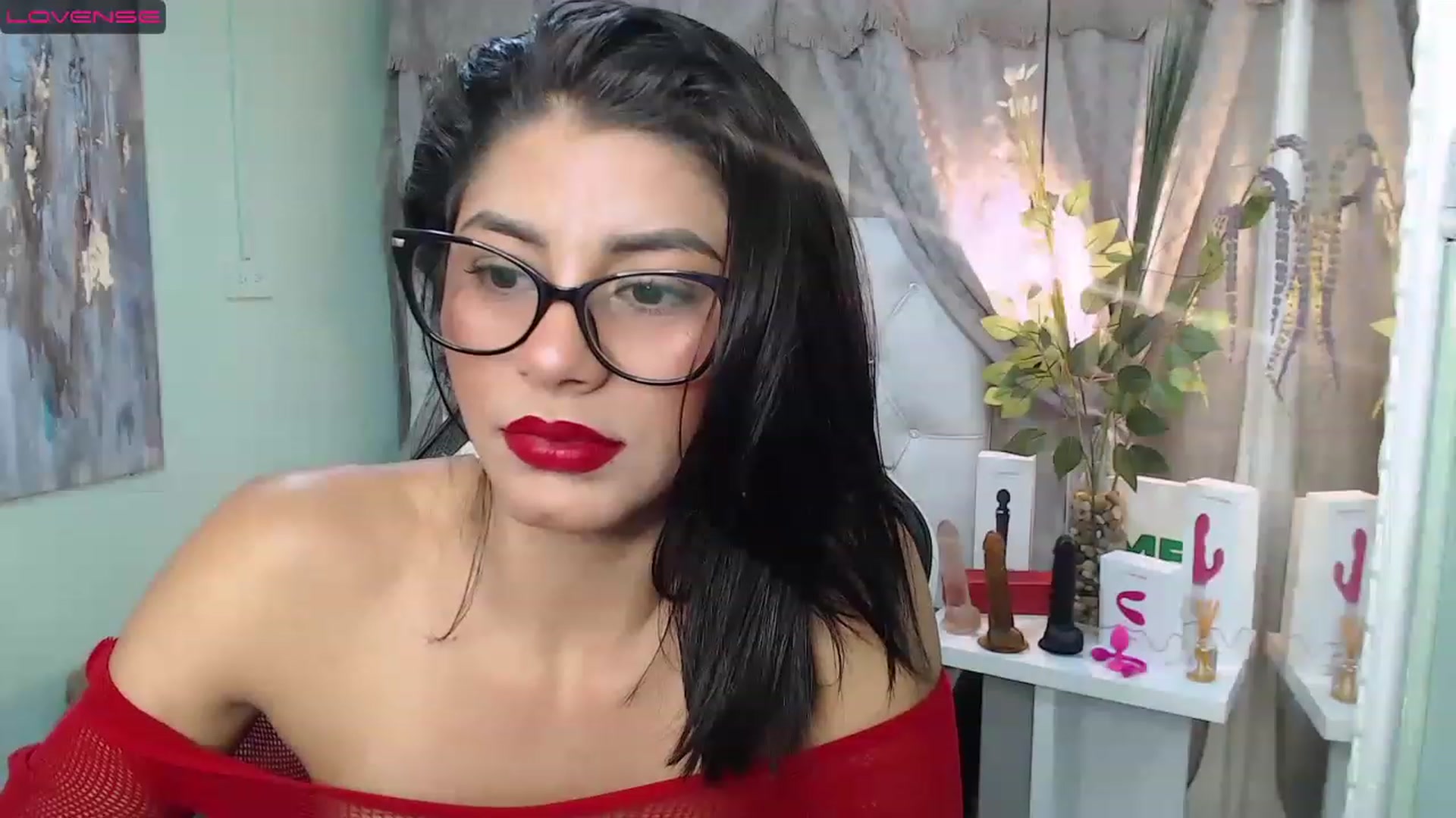 Gallery image thumbnail from Sara__Ruiz's myfreecams stream on, 03/31/2023, 14:07 image 16 of 20