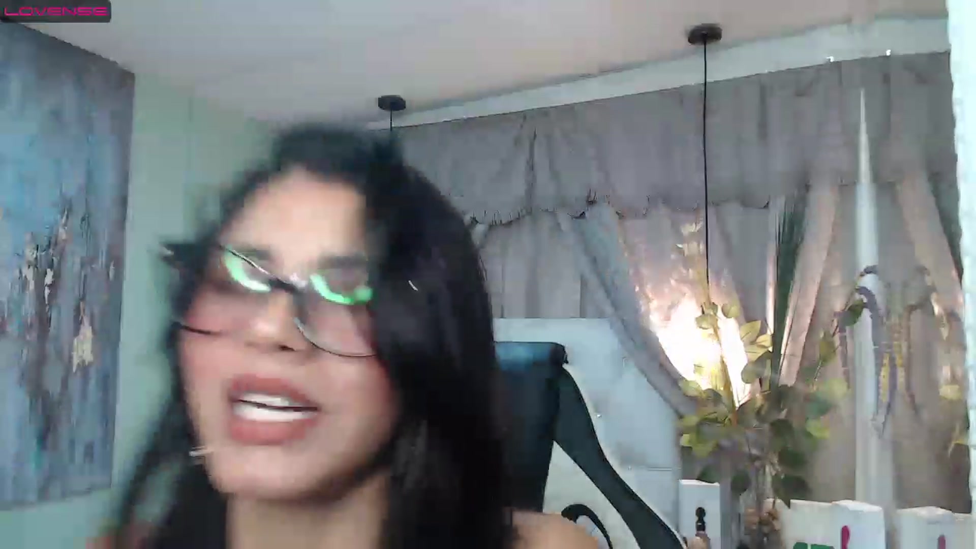 Gallery image thumbnail from Sara__Ruiz's myfreecams stream on, 04/03/2023, 14:26 image 16 of 20