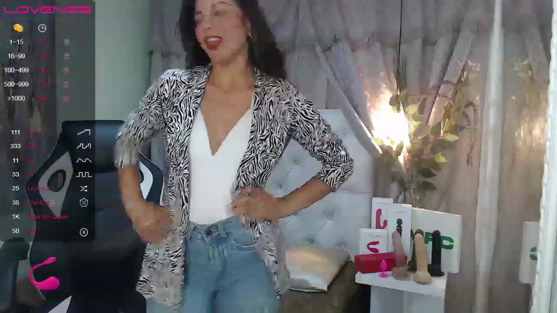 Gallery image thumbnail from Sara__Ruiz's myfreecams stream on, 05/17/2023, 18:01 image 16 of 20