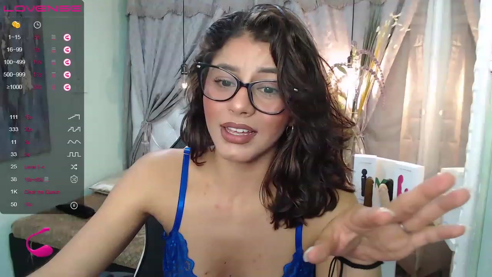Gallery image thumbnail from Sara__Ruiz's myfreecams stream on, 05/18/2023, 14:52 image 10 of 20