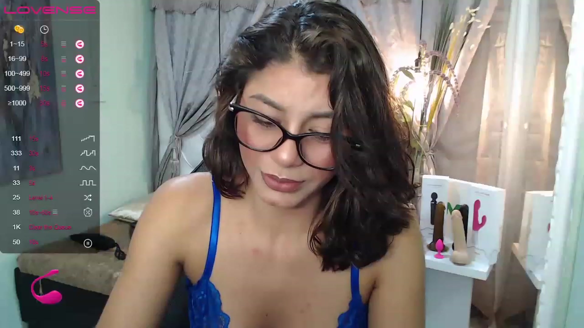 Gallery image thumbnail from Sara__Ruiz's myfreecams stream on, 05/18/2023, 14:52 image 11 of 20