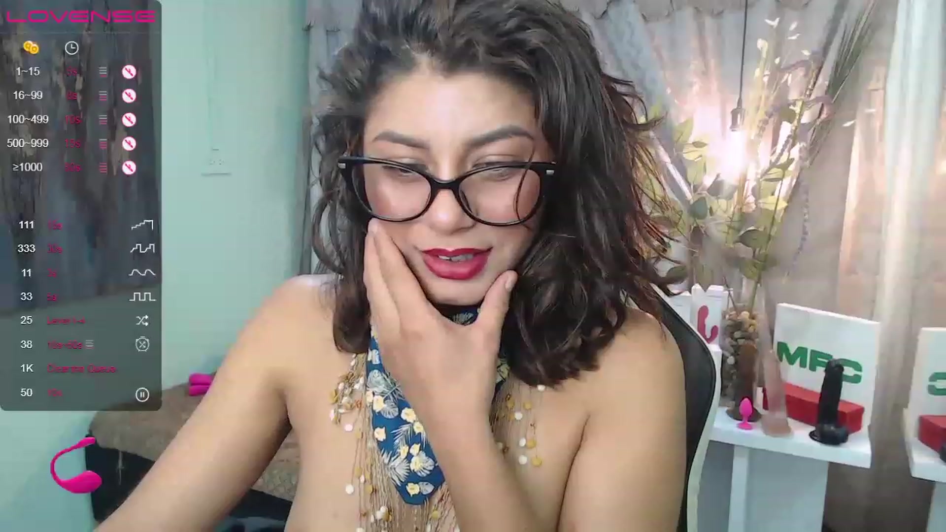 Gallery image thumbnail from Sara__Ruiz's myfreecams stream on, 05/24/2023, 14:51 image 14 of 20