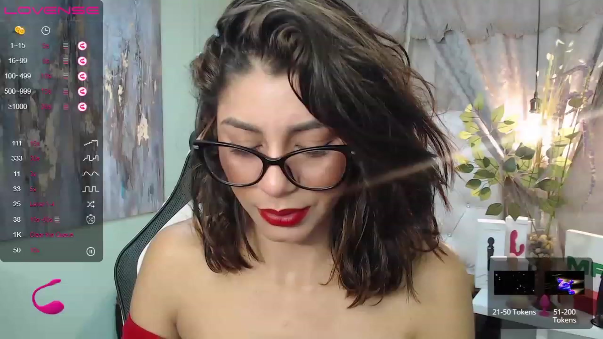 Gallery image thumbnail from Sara__Ruiz's myfreecams stream on, 05/25/2023, 15:21 image 1 of 20