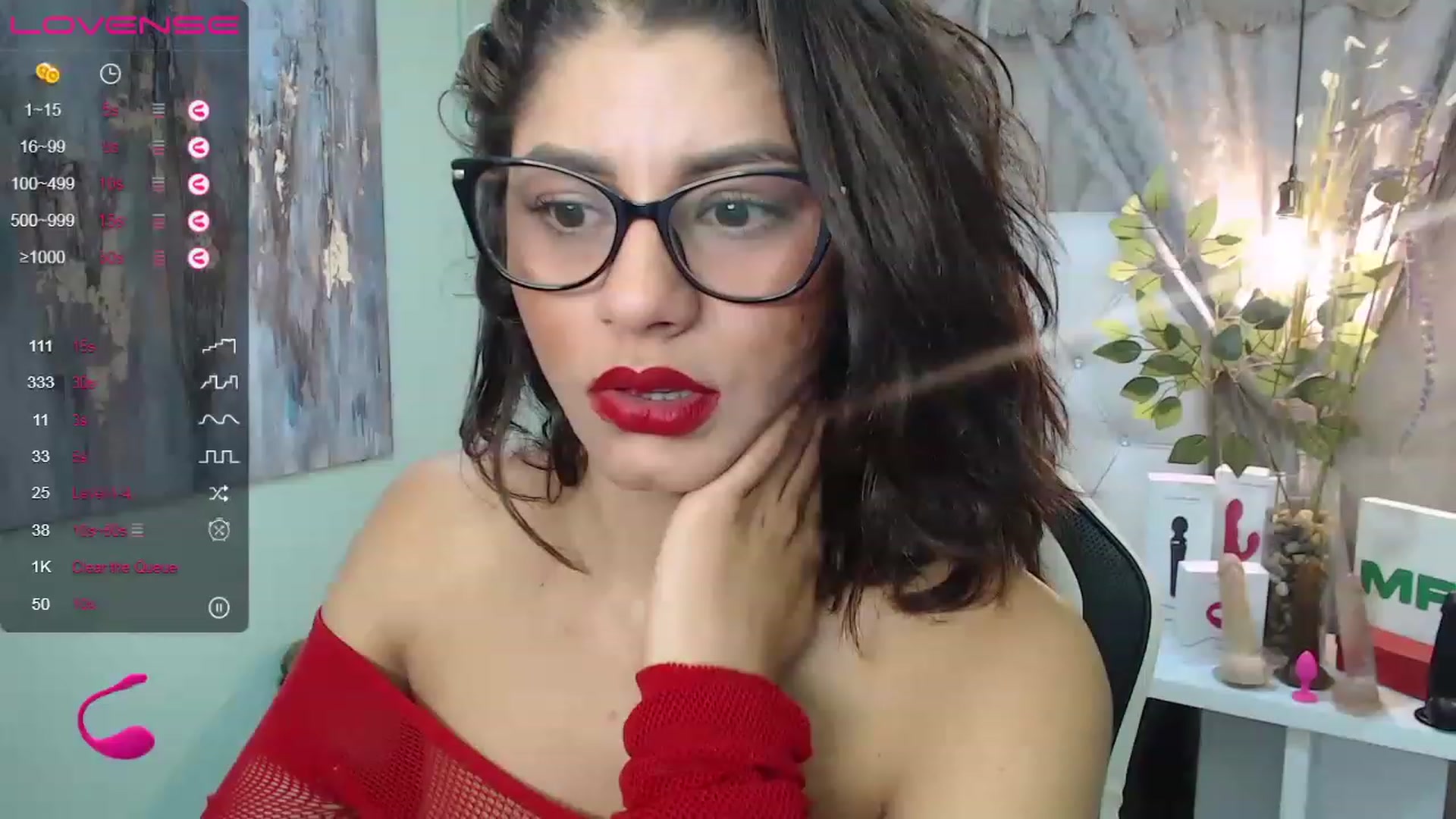 Gallery image thumbnail from Sara__Ruiz's myfreecams stream on, 05/25/2023, 15:21 image 13 of 20