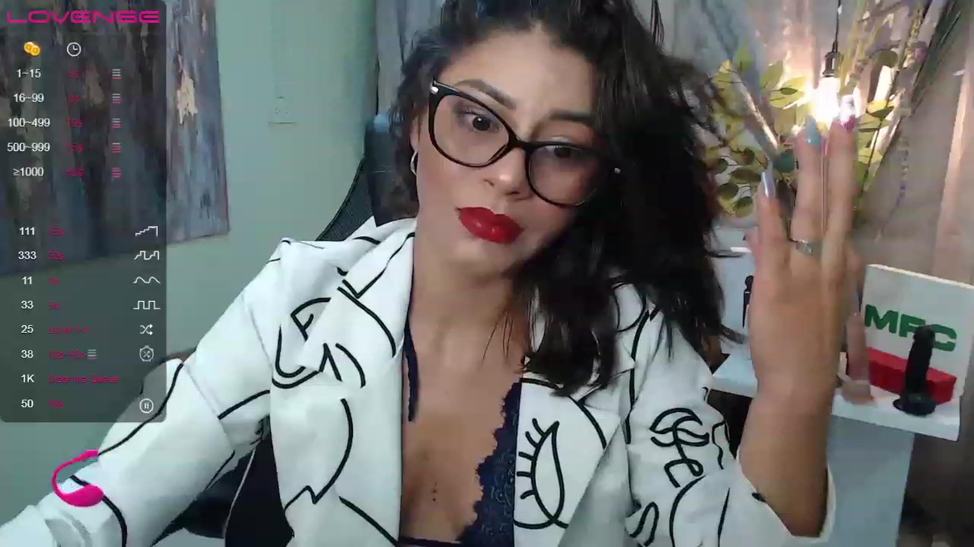 Gallery image thumbnail from Sara__Ruiz's myfreecams stream on, 05/27/2023, 14:21 image 16 of 20