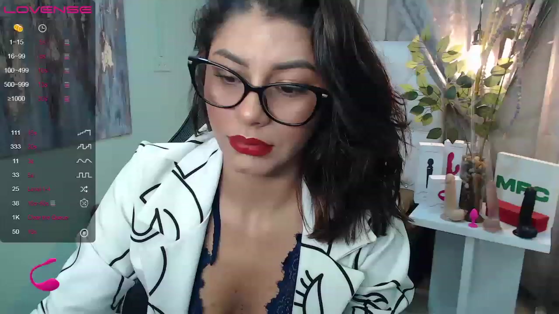 Gallery image thumbnail from Sara__Ruiz's myfreecams stream on, 05/27/2023, 14:21 image 14 of 20