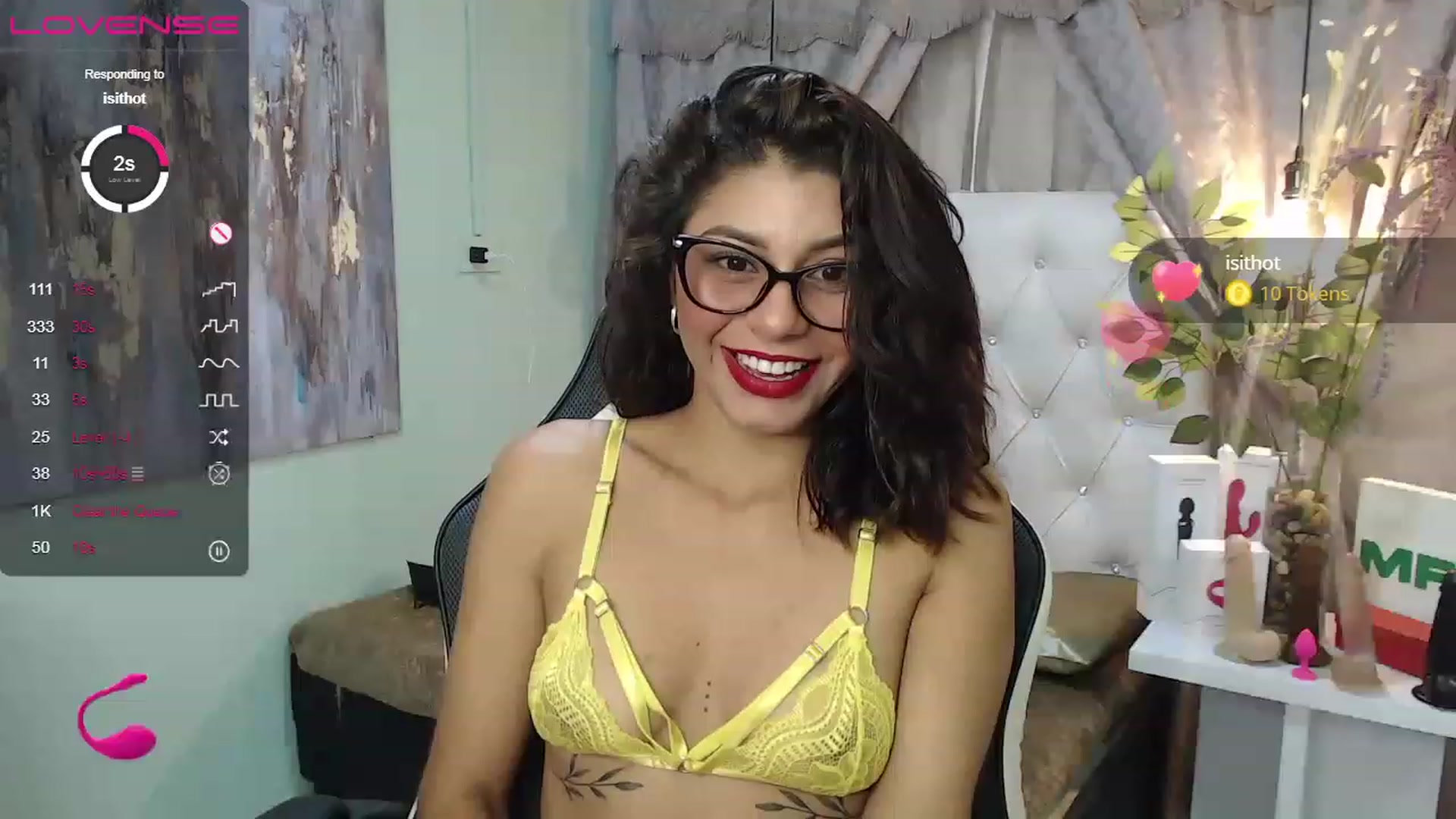 Gallery image thumbnail from Sara__Ruiz's myfreecams stream on, 05/29/2023, 15:22 image 8 of 20