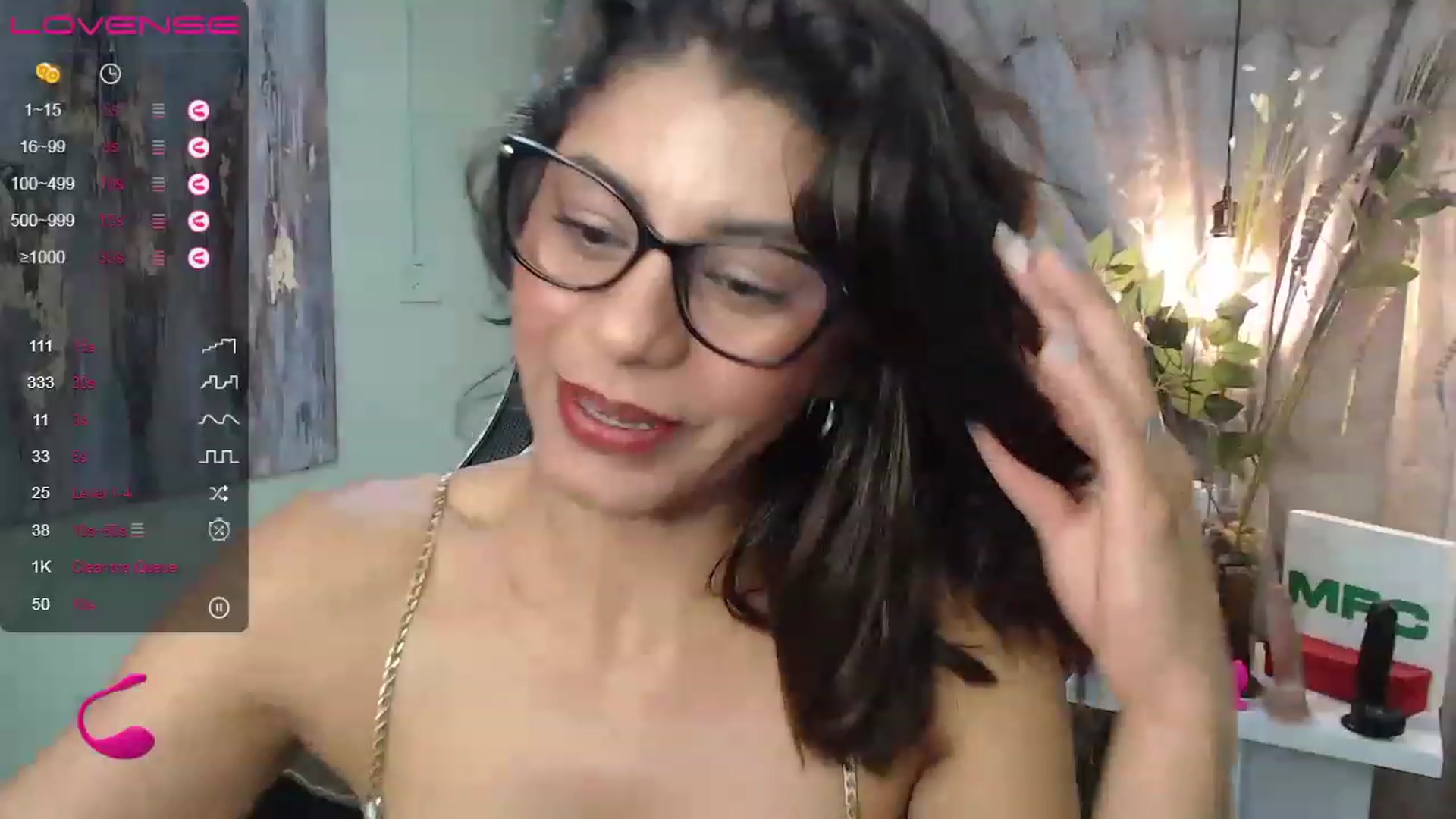 Gallery image thumbnail from Sara__Ruiz's myfreecams stream on, 05/31/2023, 18:04 image 5 of 20