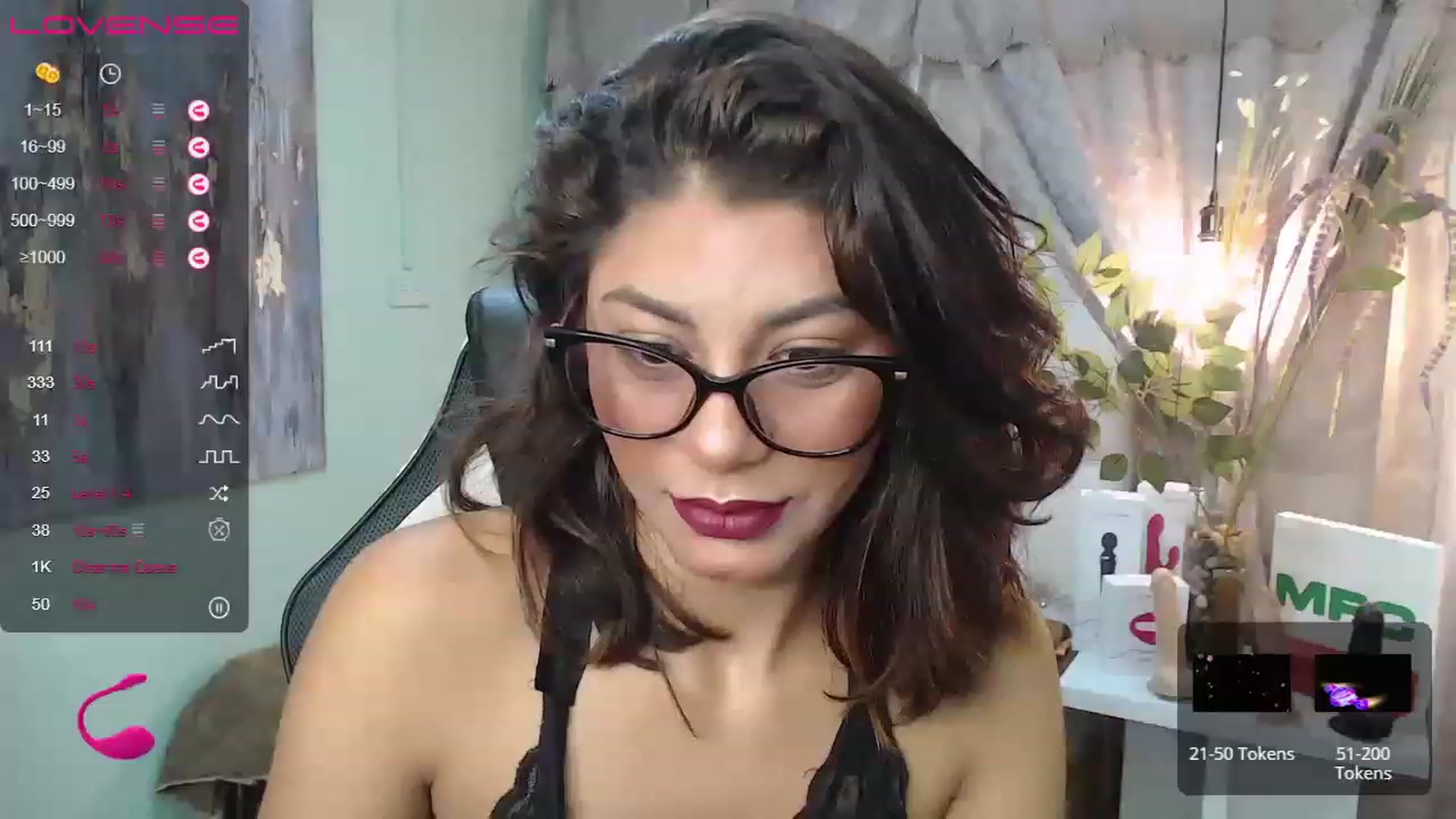 Gallery image thumbnail from Sara__Ruiz's myfreecams stream on, 06/03/2023, 14:06 image 5 of 20