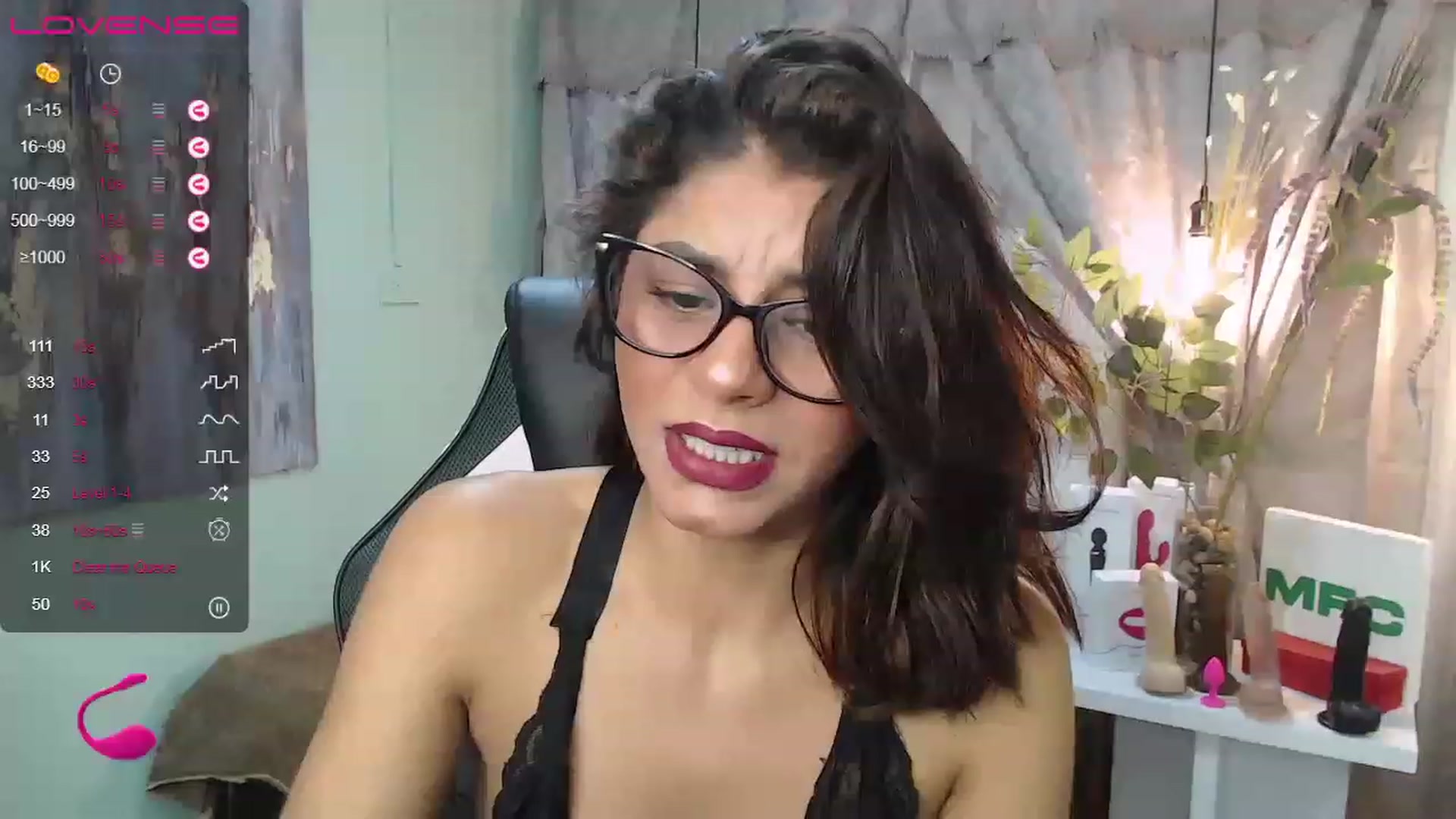Gallery image thumbnail from Sara__Ruiz's myfreecams stream on, 06/03/2023, 15:21 image 5 of 20