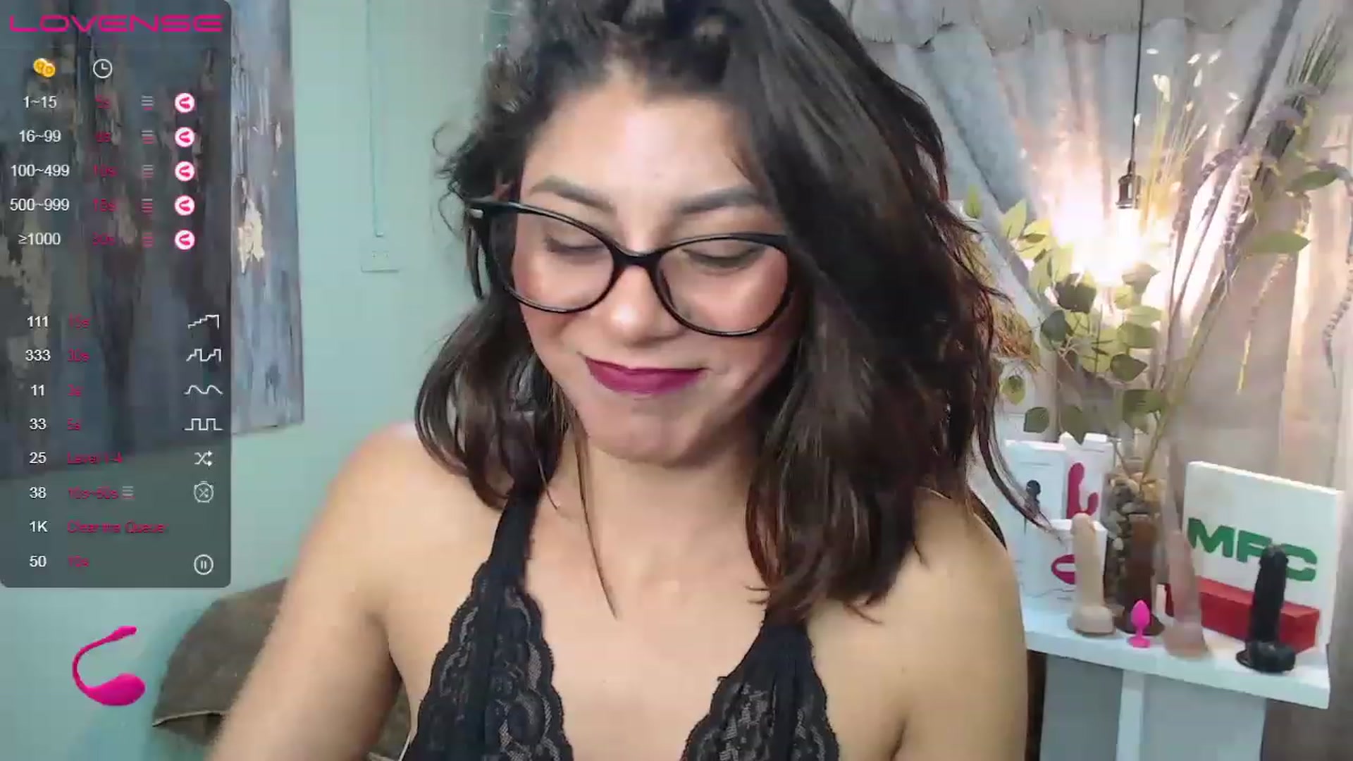 Gallery image thumbnail from Sara__Ruiz's myfreecams stream on, 06/03/2023, 17:07 image 3 of 20