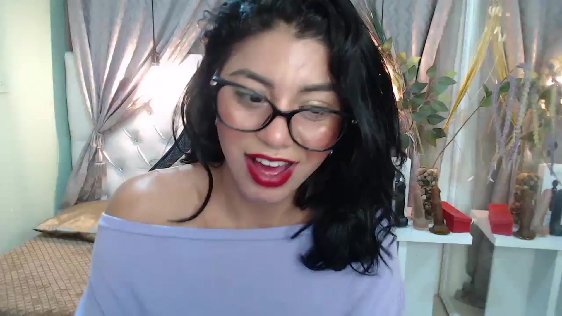Gallery image thumbnail from Sara__Ruiz's myfreecams stream on, 08/19/2023, 15:47 image 6 of 20