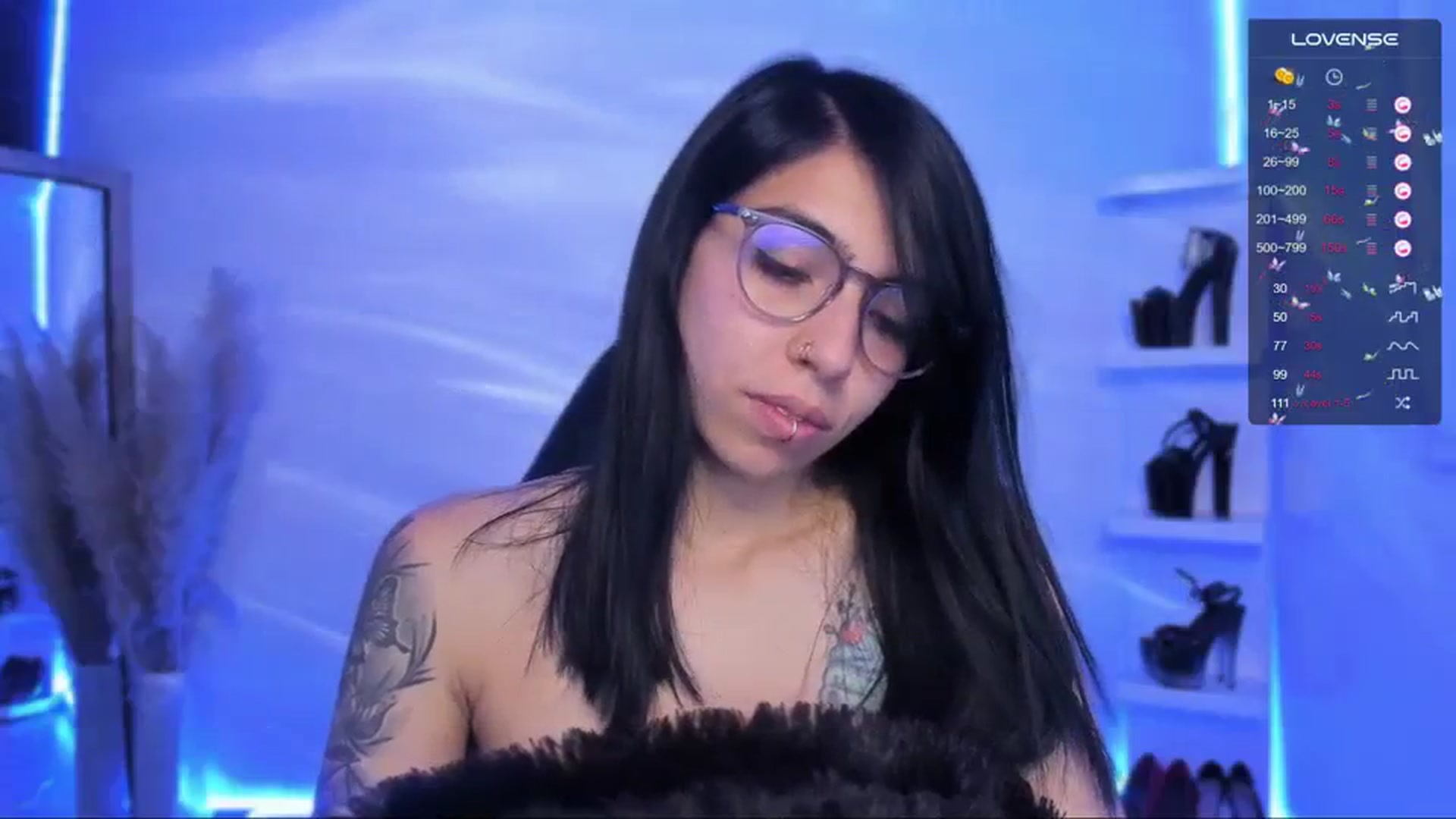 Gallery image thumbnail from SaraaDesire's myfreecams stream on, 03/12/2024, 24:24 image 3 of 20