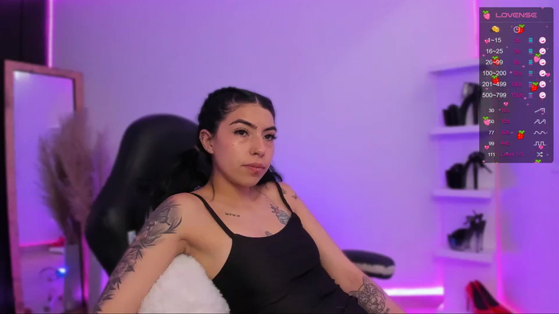 Gallery image thumbnail from SaraaDesire's myfreecams stream on, 03/16/2024, 16:32 image 20 of 20