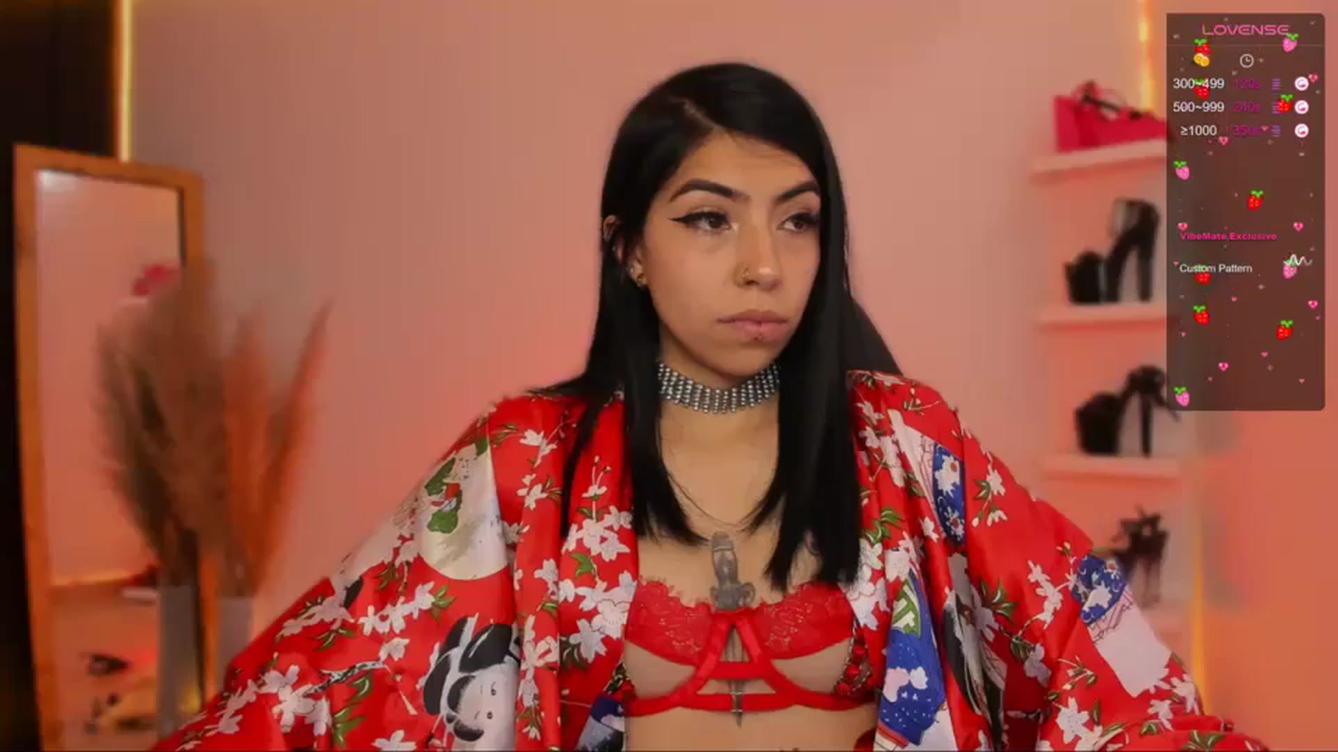 Gallery image thumbnail from SaraaDesire's myfreecams stream on, 03/20/2024, 16:10 image 17 of 20
