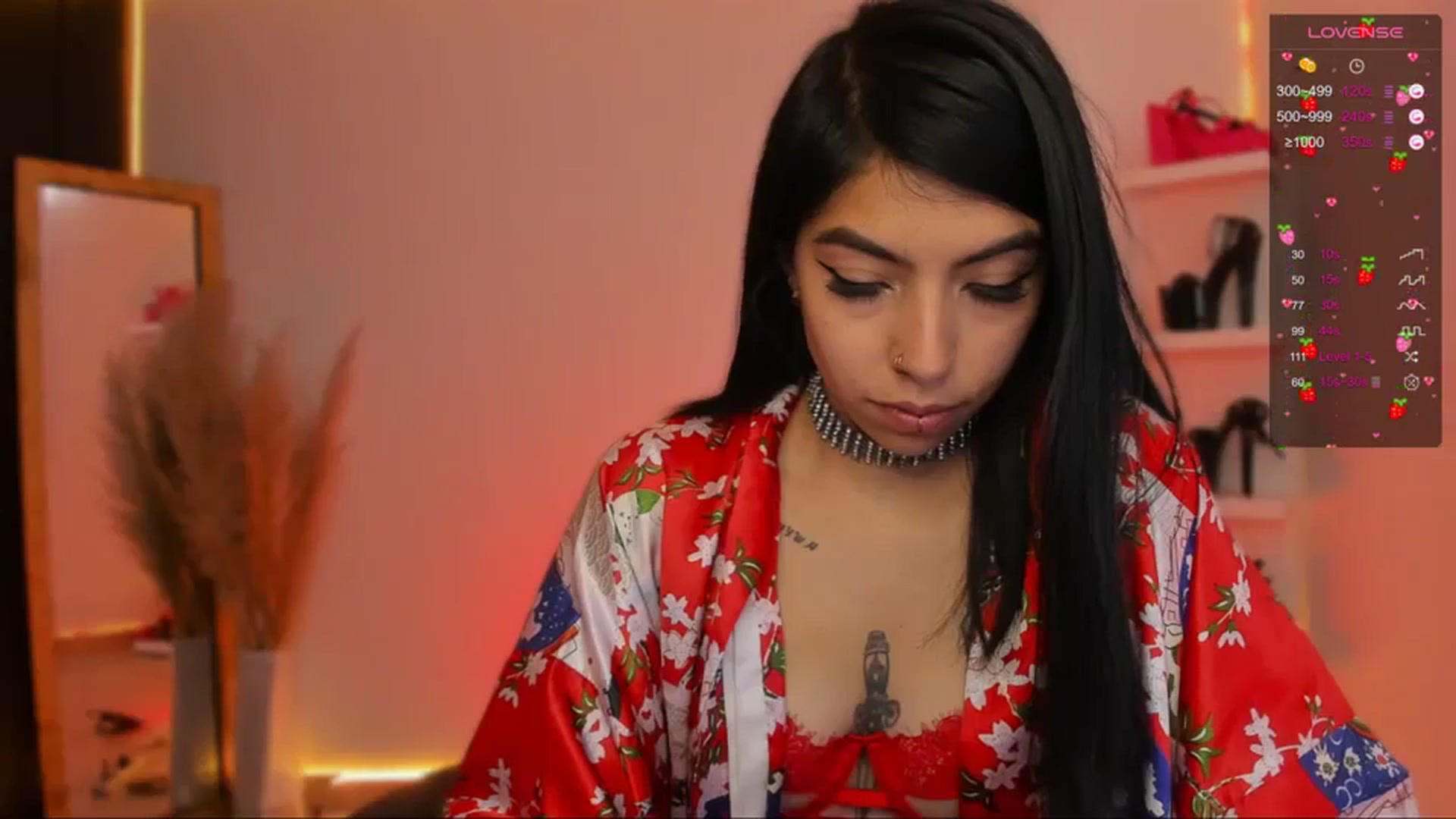 Gallery image thumbnail from SaraaDesire's myfreecams stream on, 03/20/2024, 16:10 image 11 of 20