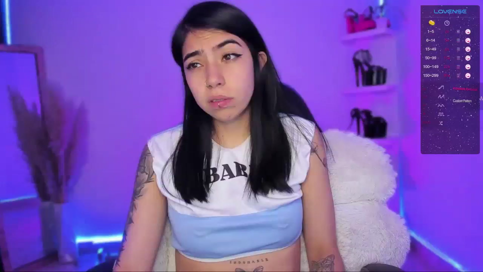 Gallery image thumbnail from SaraaDesire's myfreecams stream on, 04/02/2024, 01:01 image 10 of 20