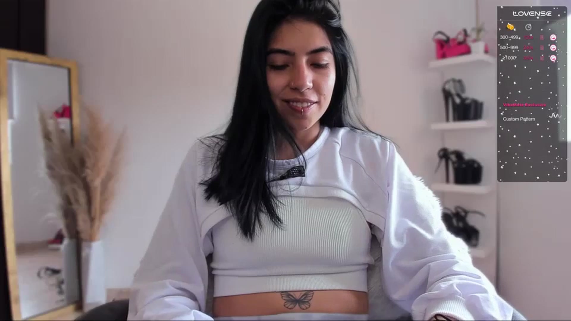 Gallery image thumbnail from SaraaDesire's myfreecams stream on, 04/02/2024, 20:32 image 5 of 20