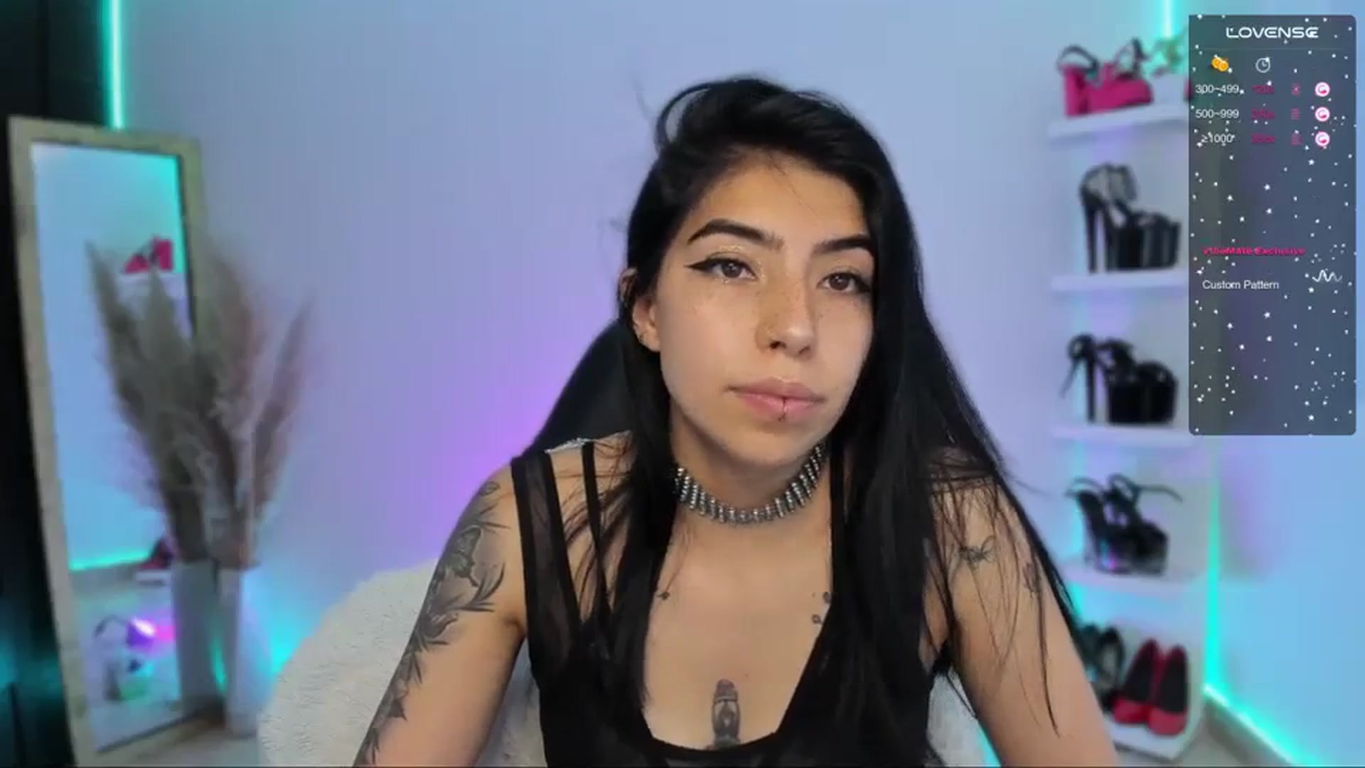 Gallery image thumbnail from SaraaDesire's myfreecams stream on, 04/03/2024, 19:53 image 10 of 20