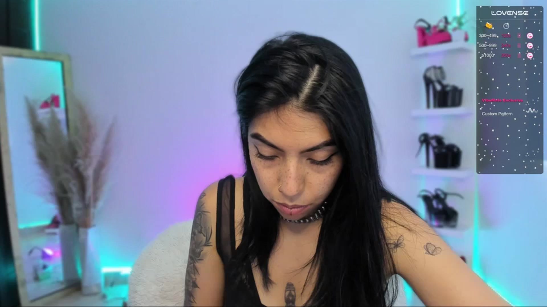 Gallery image thumbnail from SaraaDesire's myfreecams stream on, 04/03/2024, 19:53 image 14 of 20