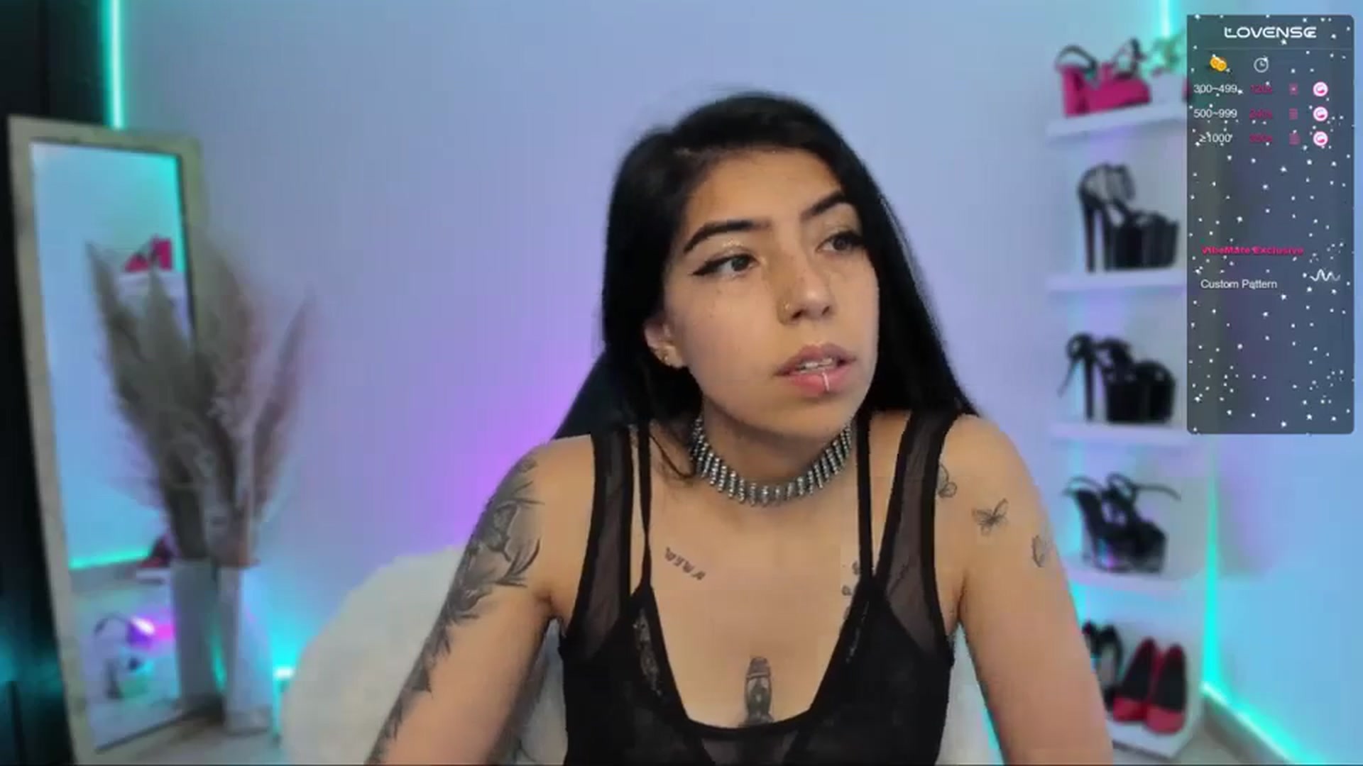 Gallery image thumbnail from SaraaDesire's myfreecams stream on, 04/03/2024, 19:53 image 2 of 20