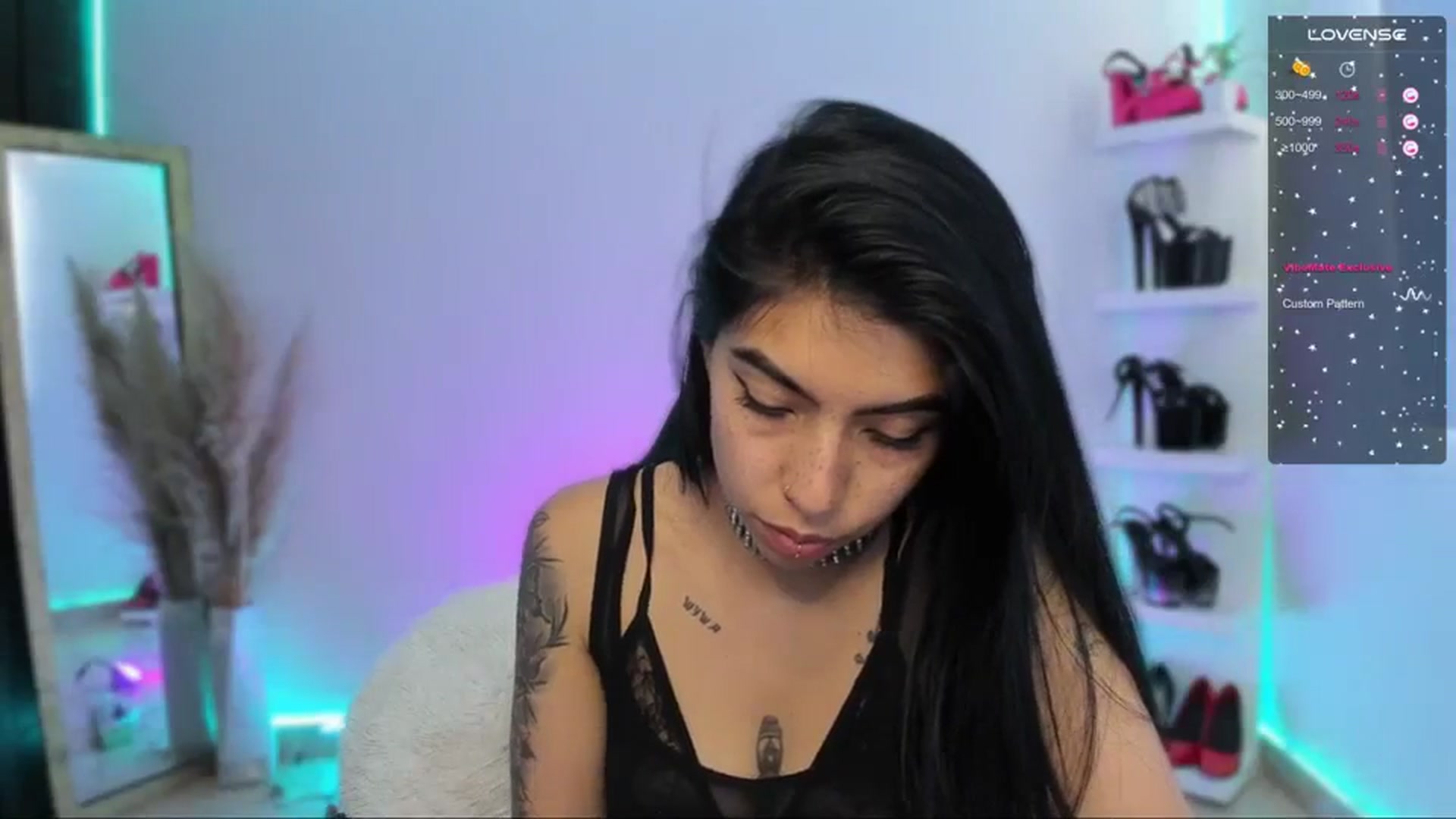 Gallery image thumbnail from SaraaDesire's myfreecams stream on, 04/03/2024, 19:53 image 18 of 20