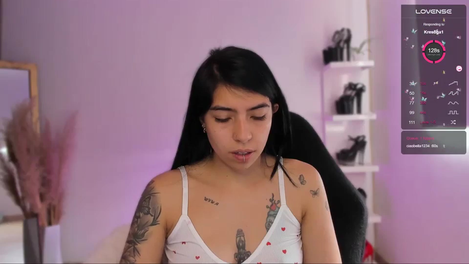 Gallery image thumbnail from SaraaDesire's myfreecams stream on, 05/04/2024, 18:52 image 11 of 20