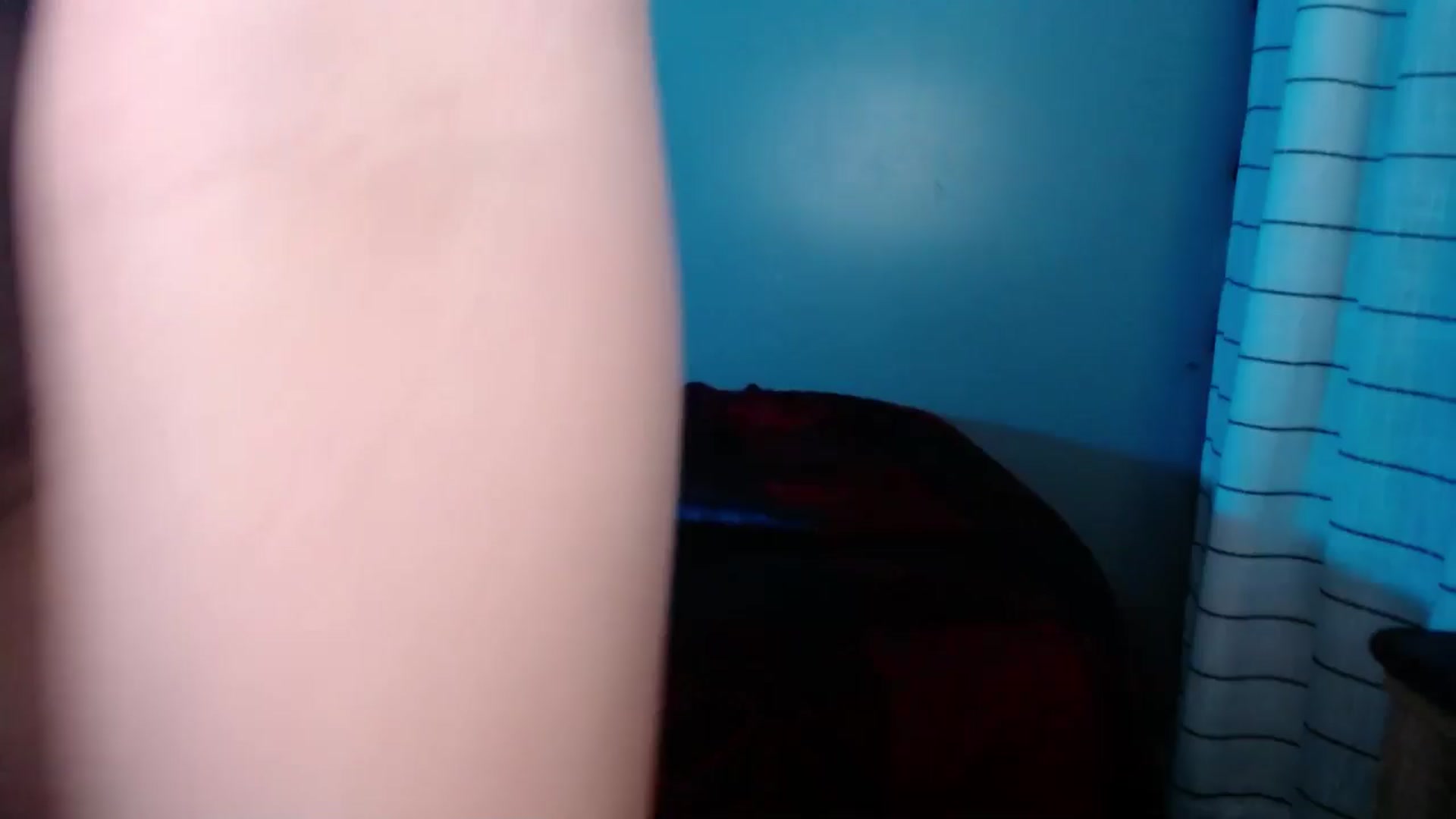 Gallery image thumbnail from Sarah06's myfreecams stream on, 04/29/2025, 24:17 image 12 of 20
